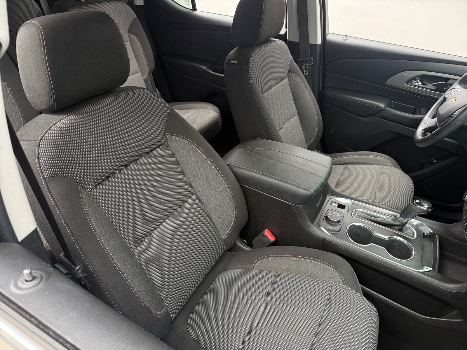 Thumbnail: 2018 Chevrolet Traverse - 2