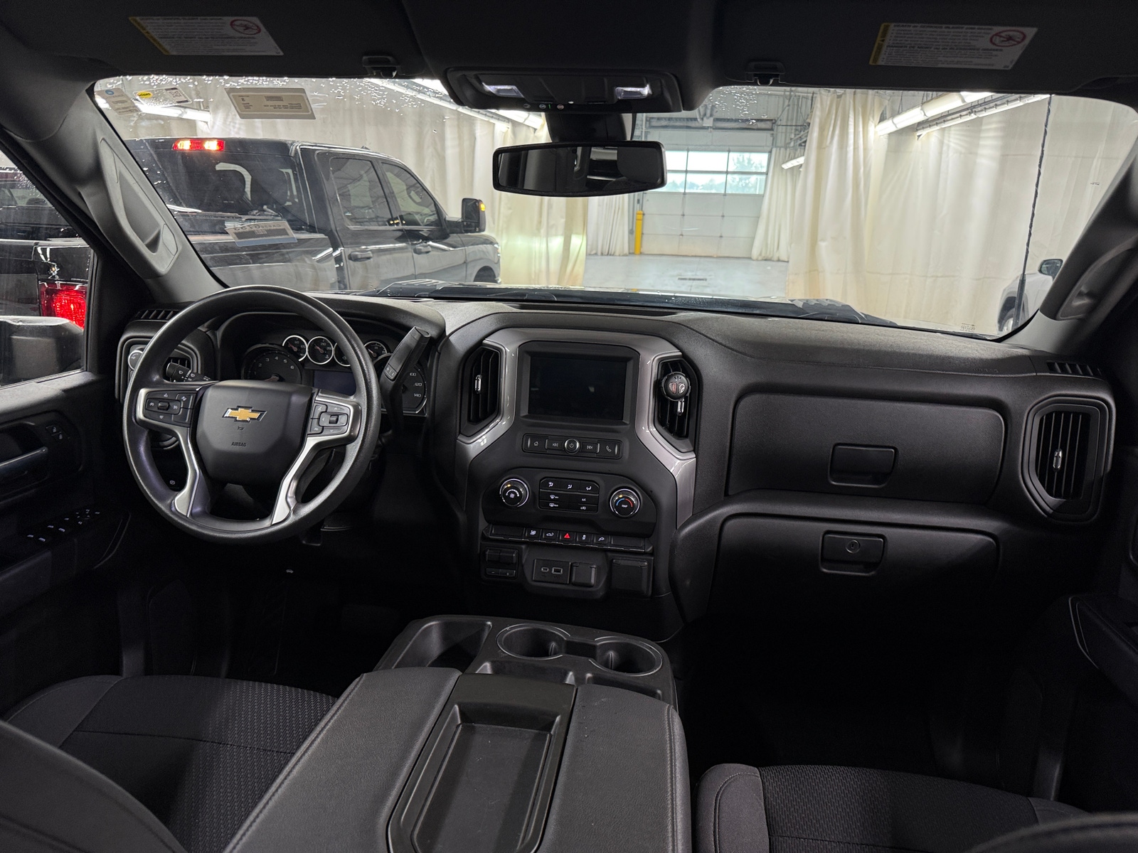 Thumbnail: 2022 Chevrolet Silverado 2500 - 3