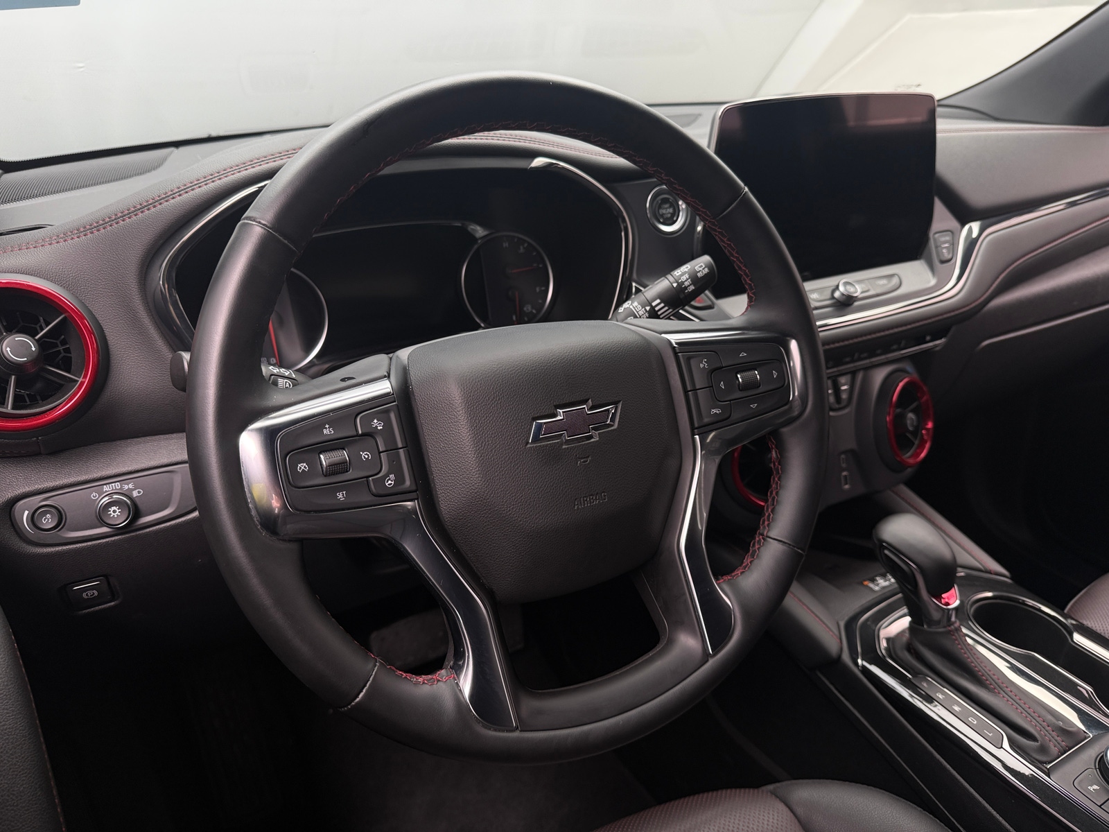 Thumbnail: 2025 Chevrolet Blazer - 4