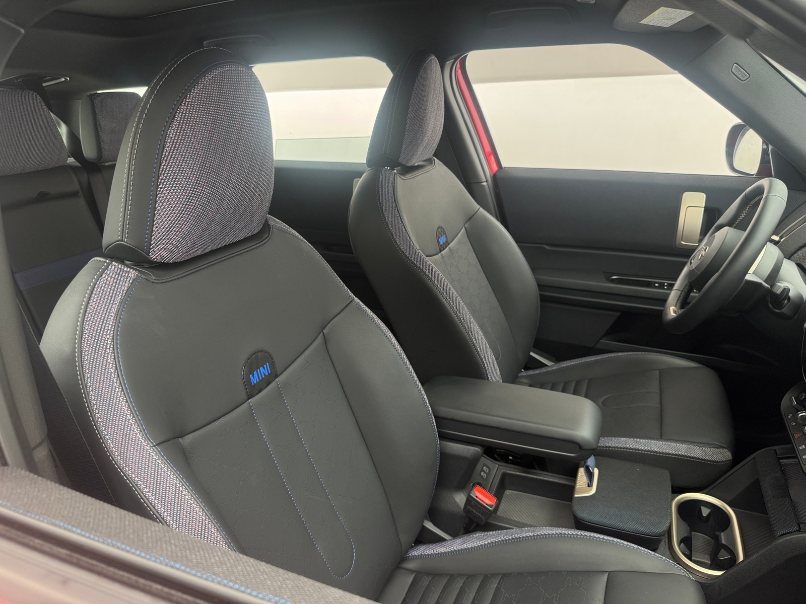 Thumbnail: 2026 MINI Cooper Countryman - 2