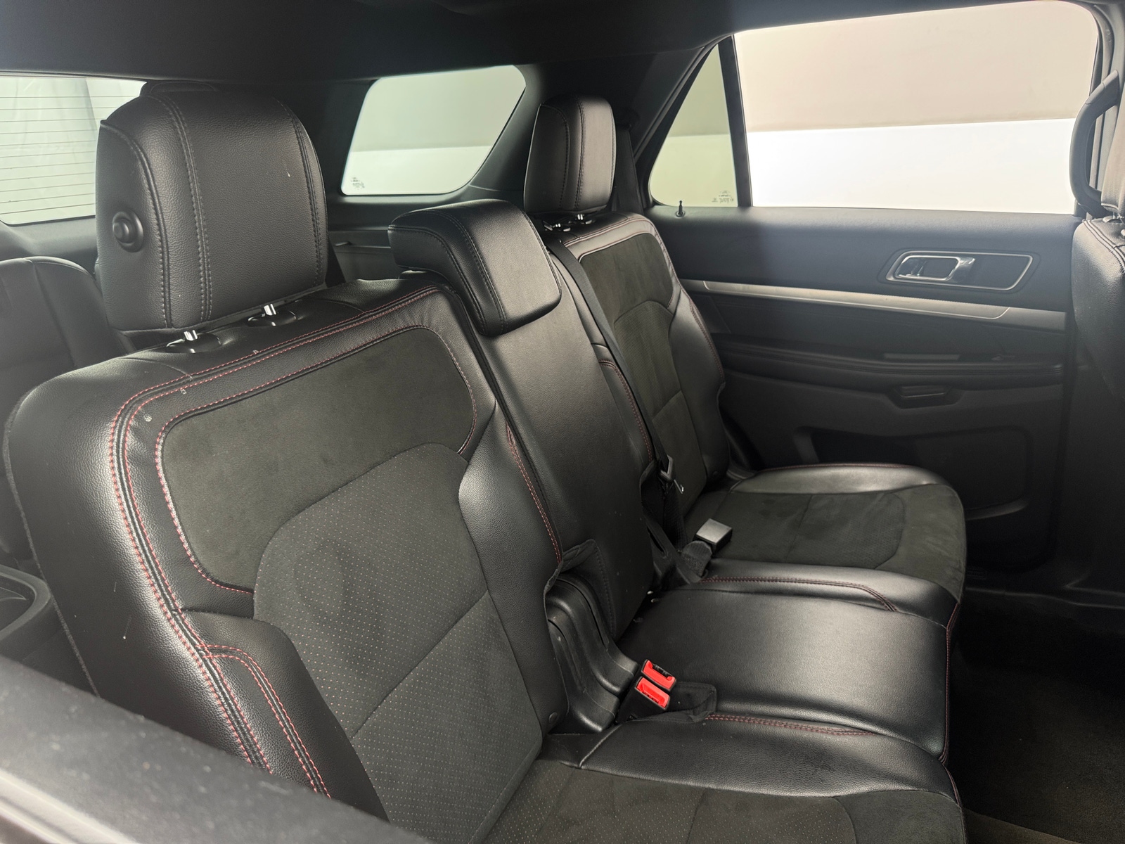 Thumbnail: 2018 Ford Explorer - 6