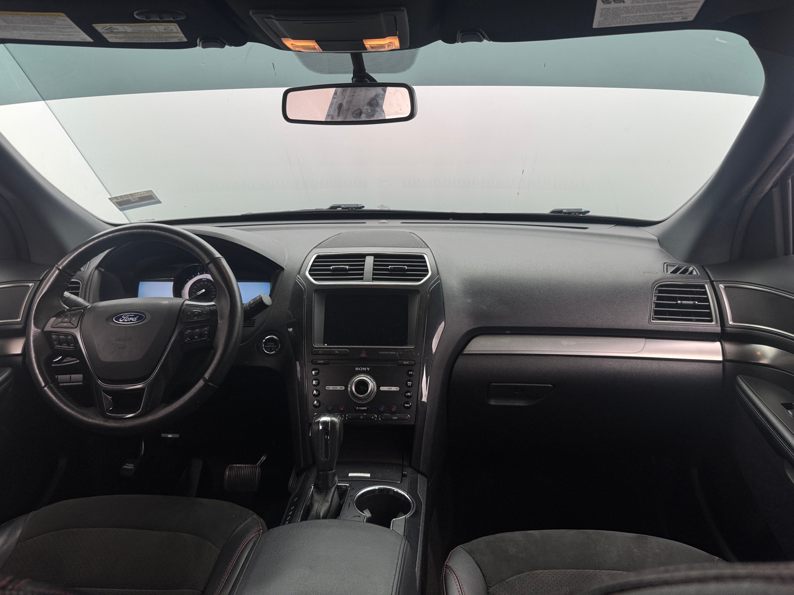 Thumbnail: 2018 Ford Explorer - 3