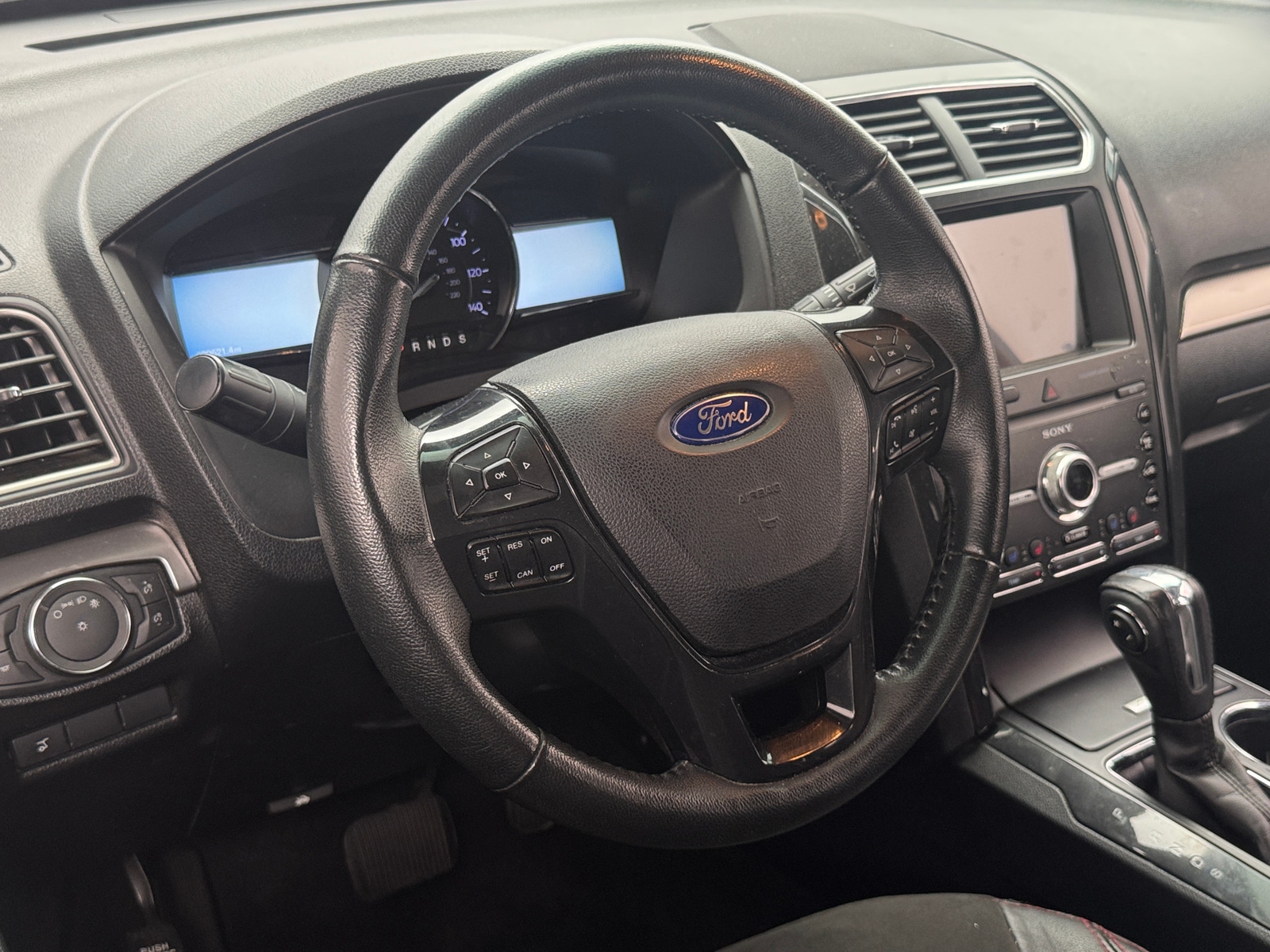Thumbnail: 2018 Ford Explorer - 5