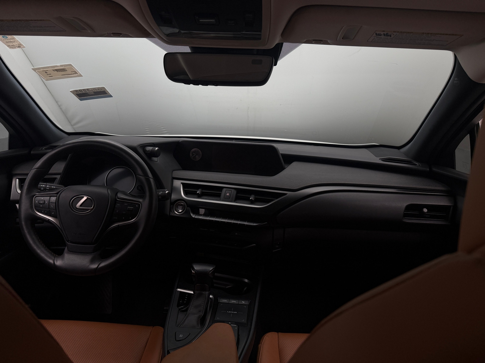 Thumbnail: 2022 Lexus UX - 3