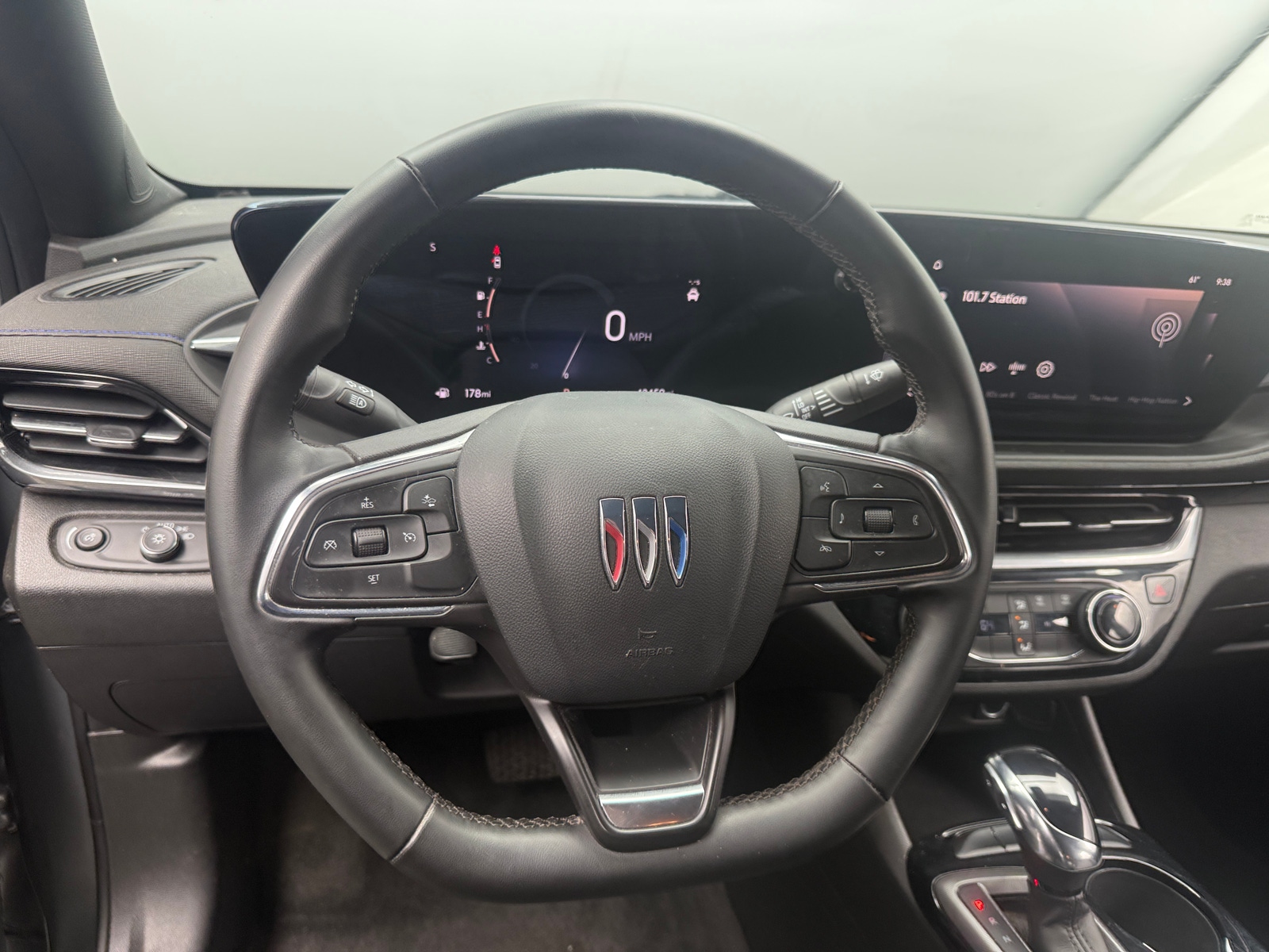 Thumbnail: 2024 Buick Envista - 4