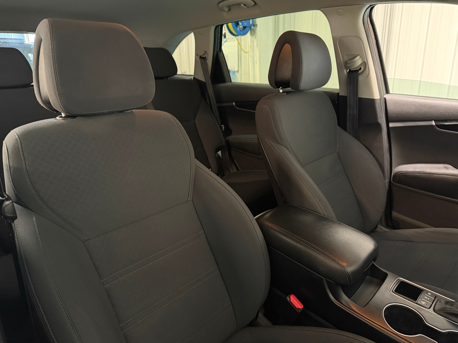Thumbnail: 2016 Kia Sorento - 2