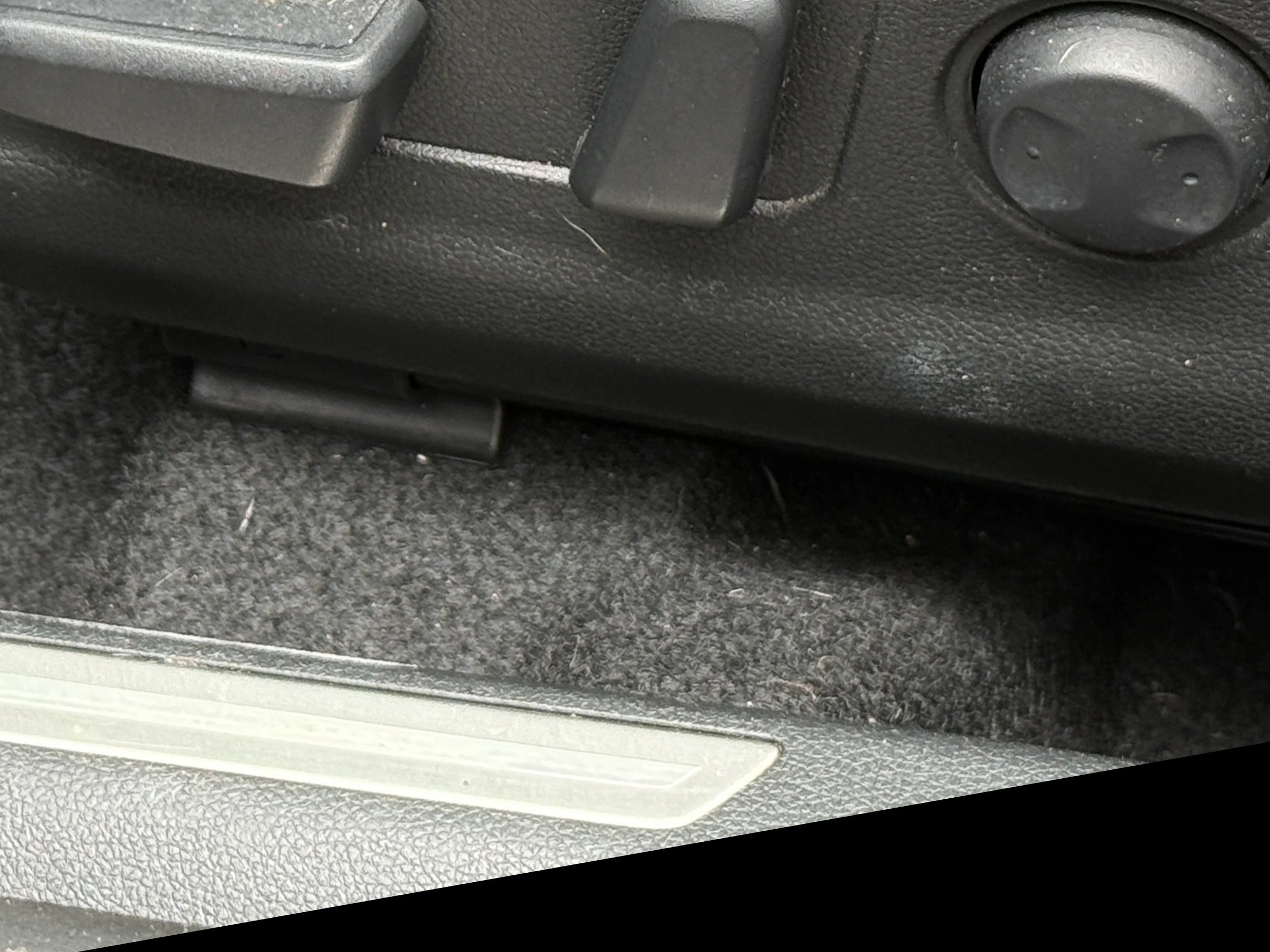 KM8KH3AC4NU002759