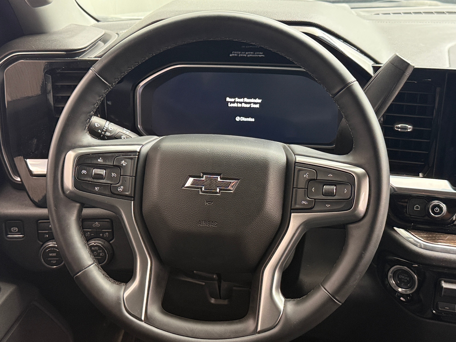 Thumbnail: 2026 Chevrolet Silverado 1500 - 5