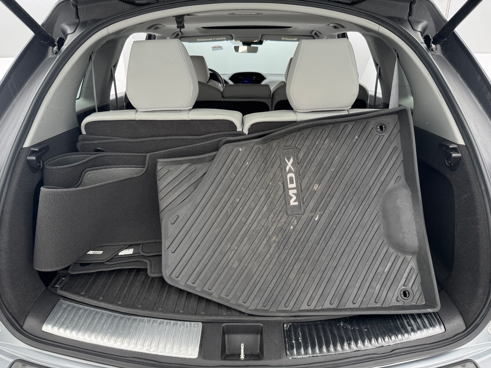 Thumbnail: 2017 Acura MDX - 7