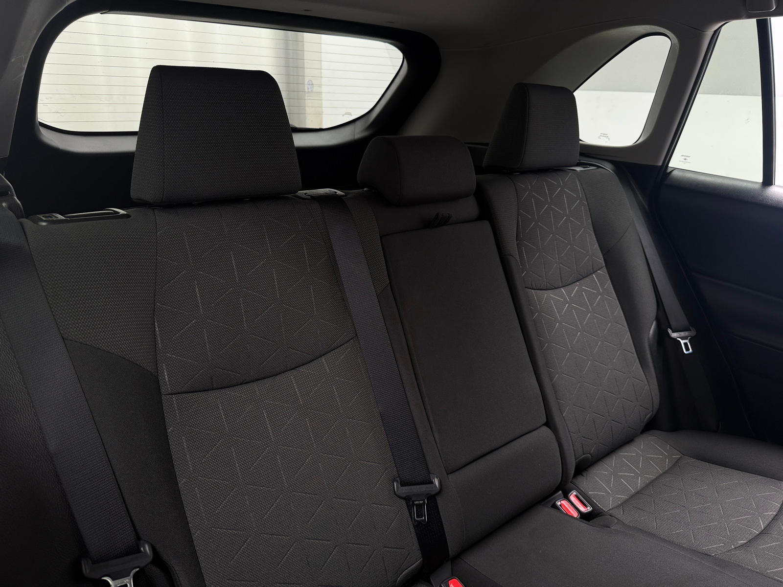 Thumbnail: 2022 Toyota RAV4 - 6