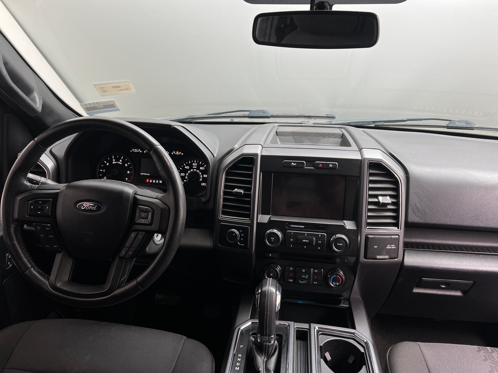 Thumbnail: 2018 Ford Econoline - 3