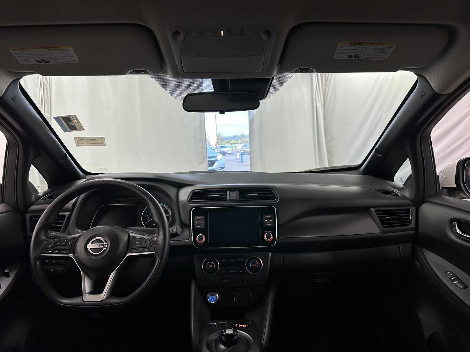 Thumbnail: 2025 Nissan Leaf - 3