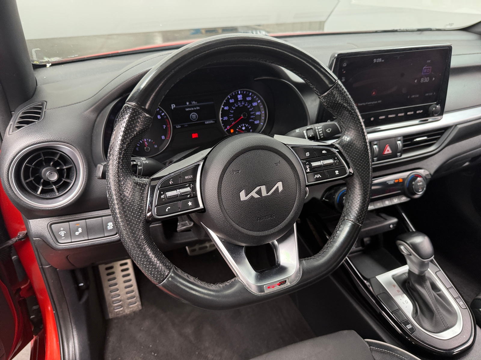 Thumbnail: 2023 Kia Forte - 4