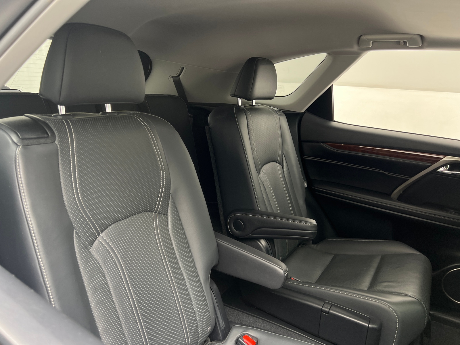 Thumbnail: 2019 Lexus RX - 6