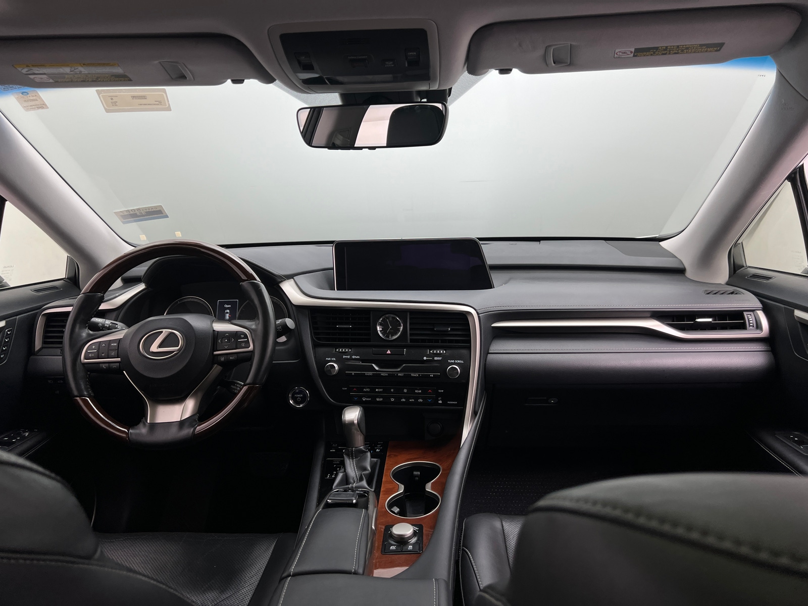 Thumbnail: 2019 Lexus RX - 3