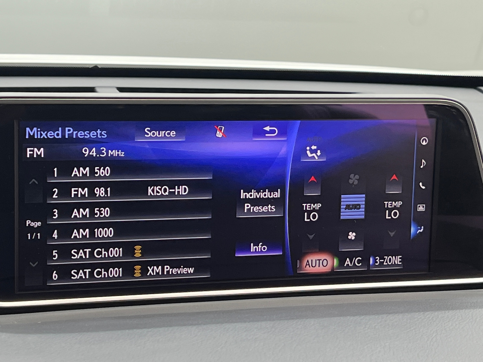 Thumbnail: 2019 Lexus RX - 4