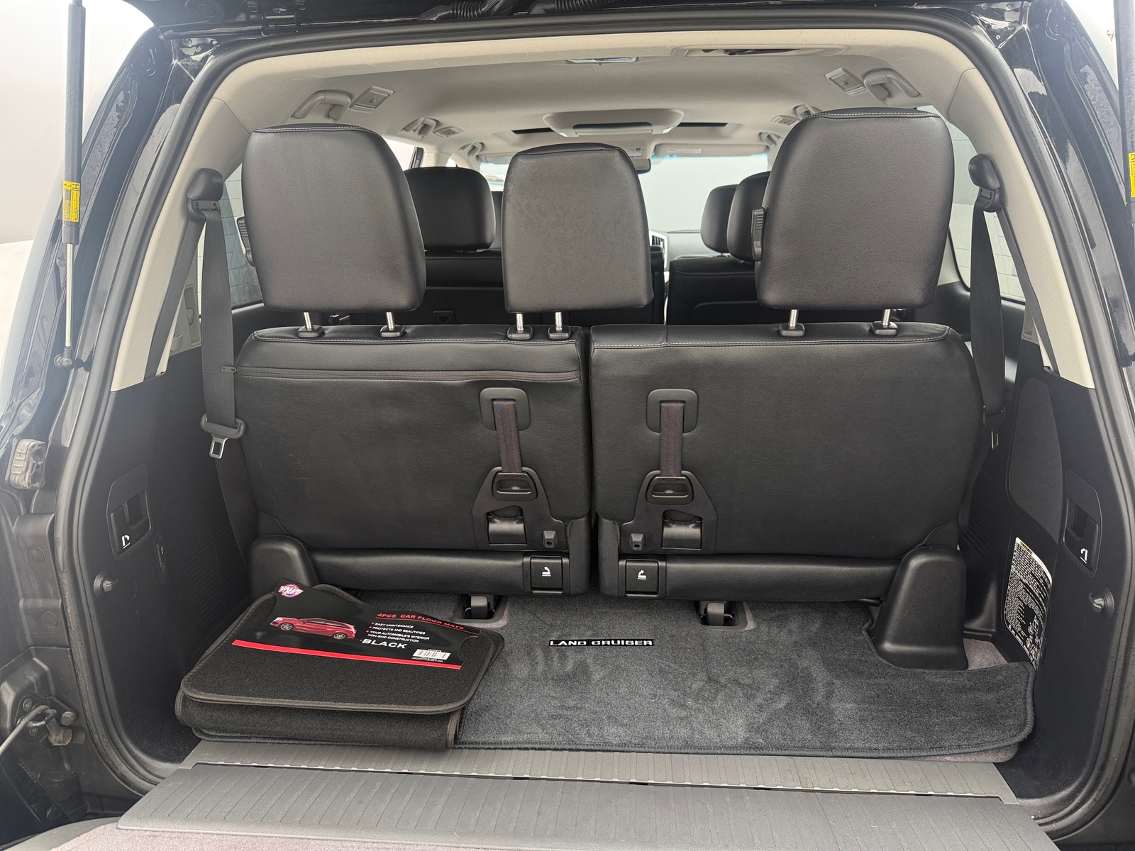 Thumbnail: 2015 Toyota Land Cruiser - 6