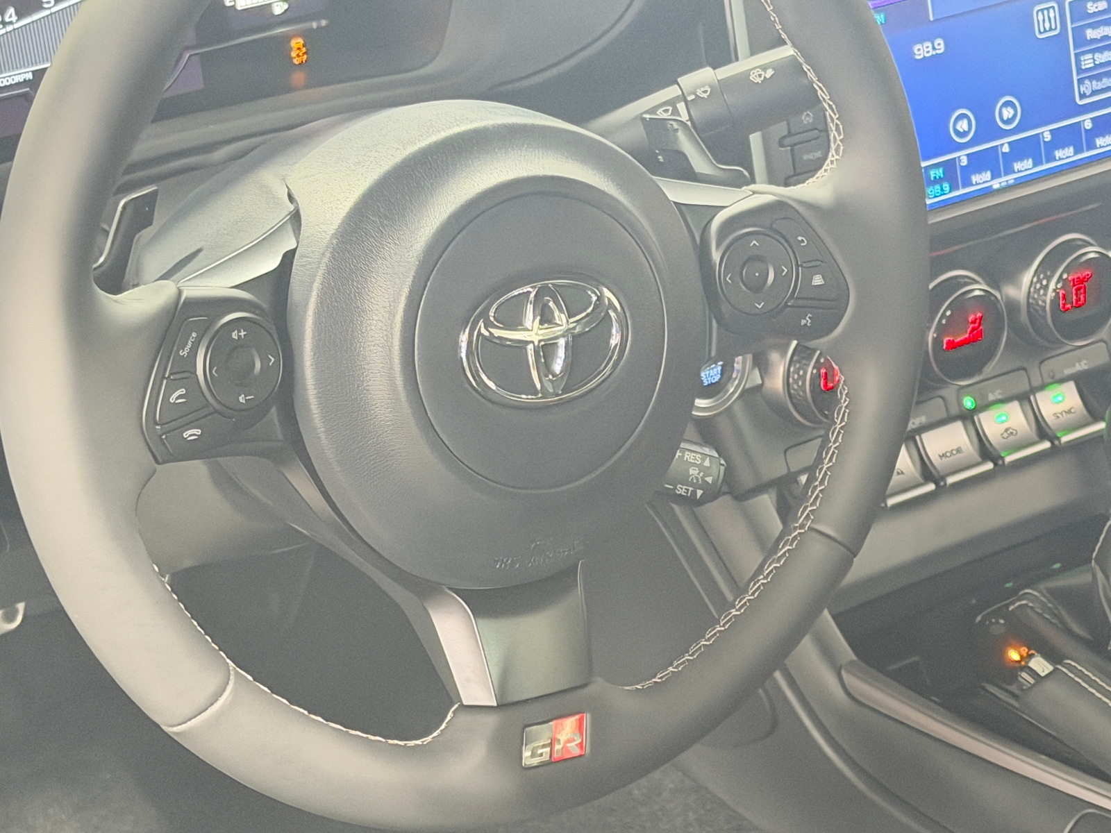 Thumbnail: 2023 Toyota GR86 - 3