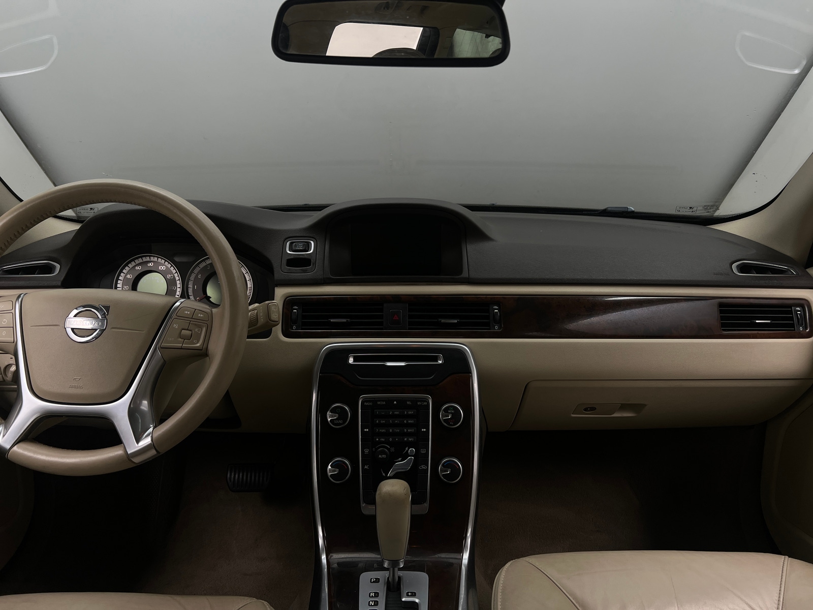 Thumbnail: 2012 Volvo XC70 - 3