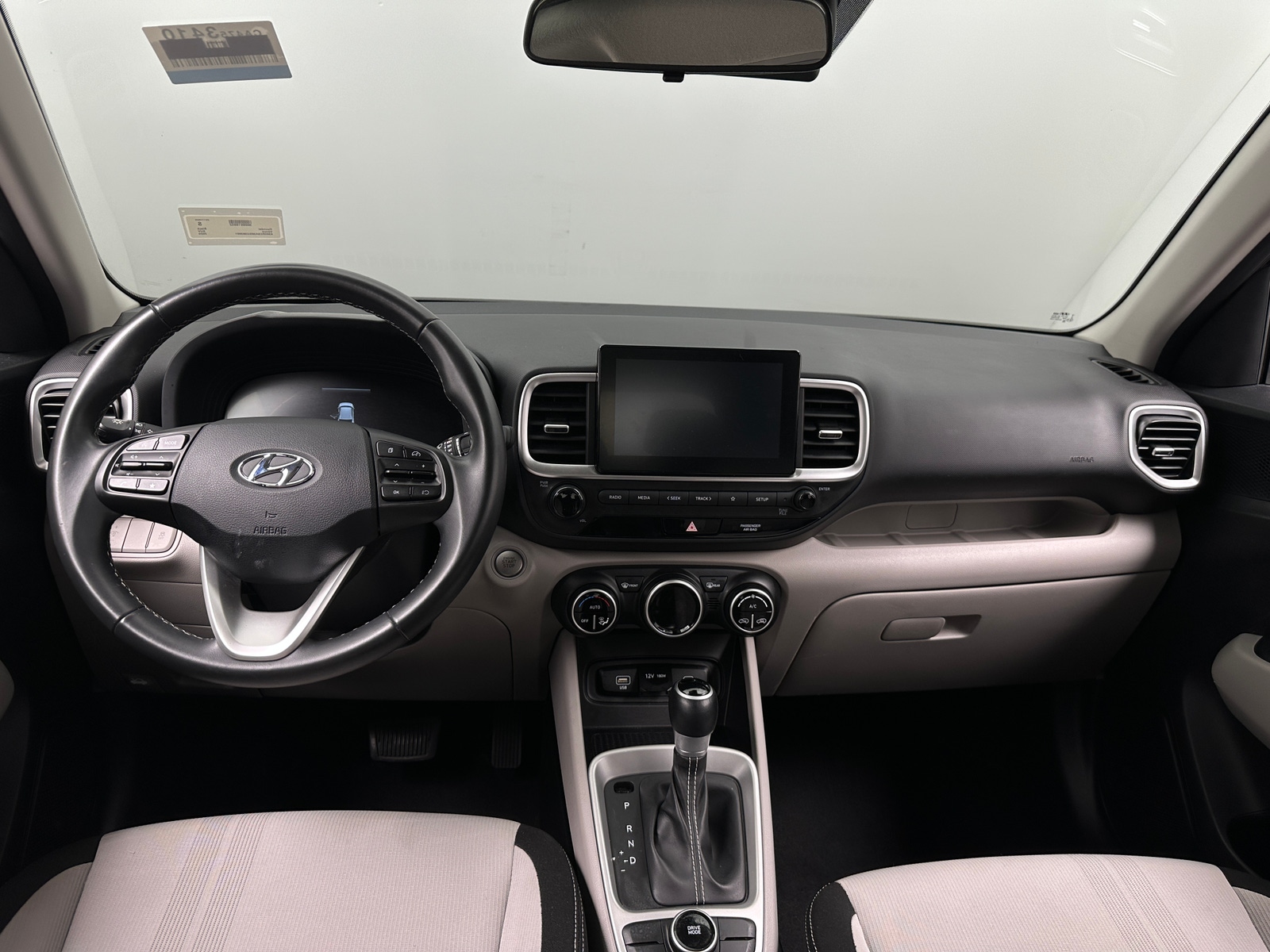 Thumbnail: 2025 Hyundai Venue - 3