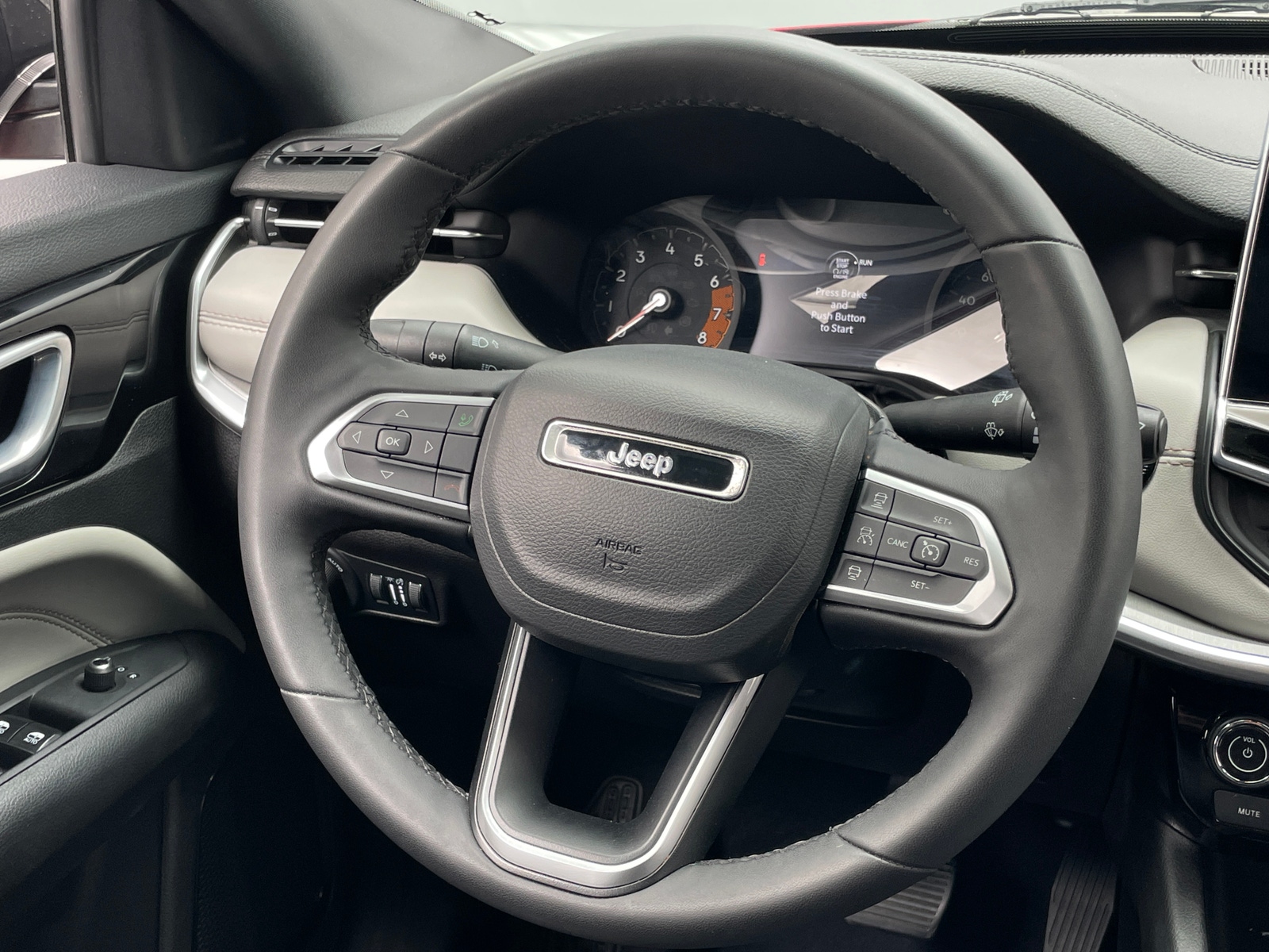 Thumbnail: 2025 Jeep Compass - 4