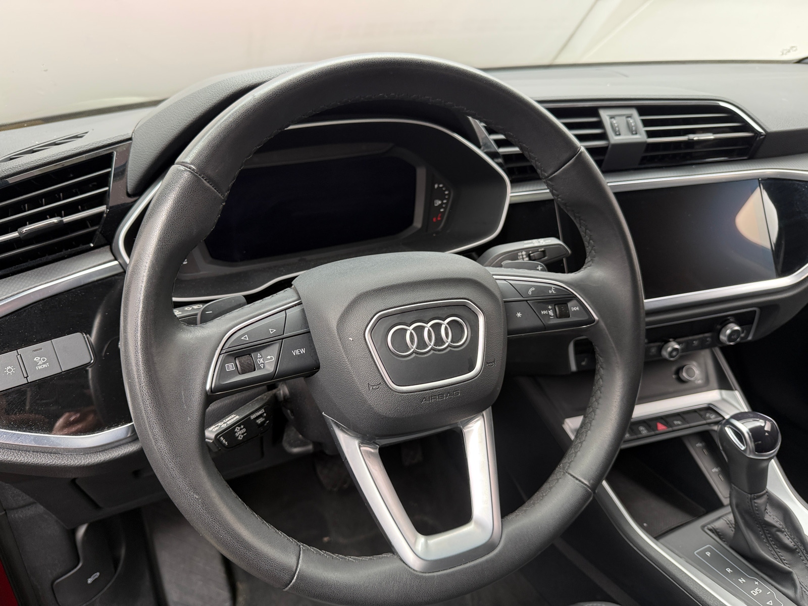 Thumbnail: 2025 Audi Q3 - 5