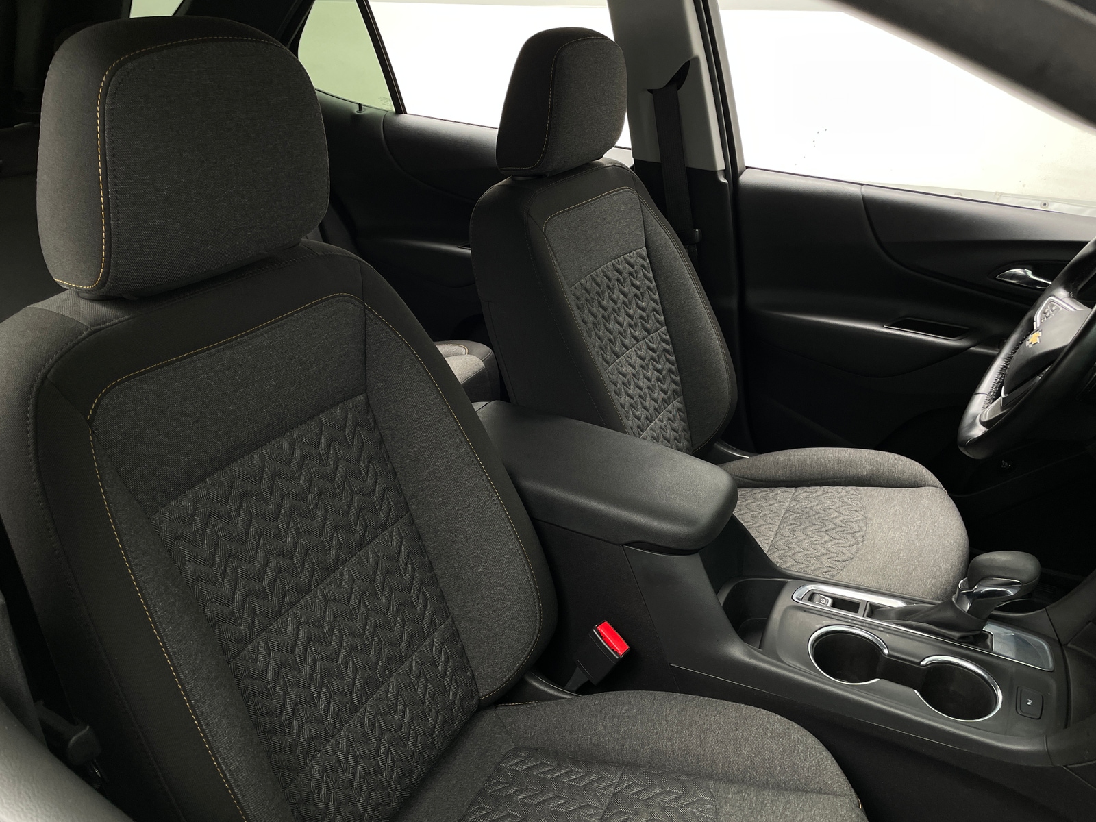 Thumbnail: 2023 Chevrolet Equinox - 2