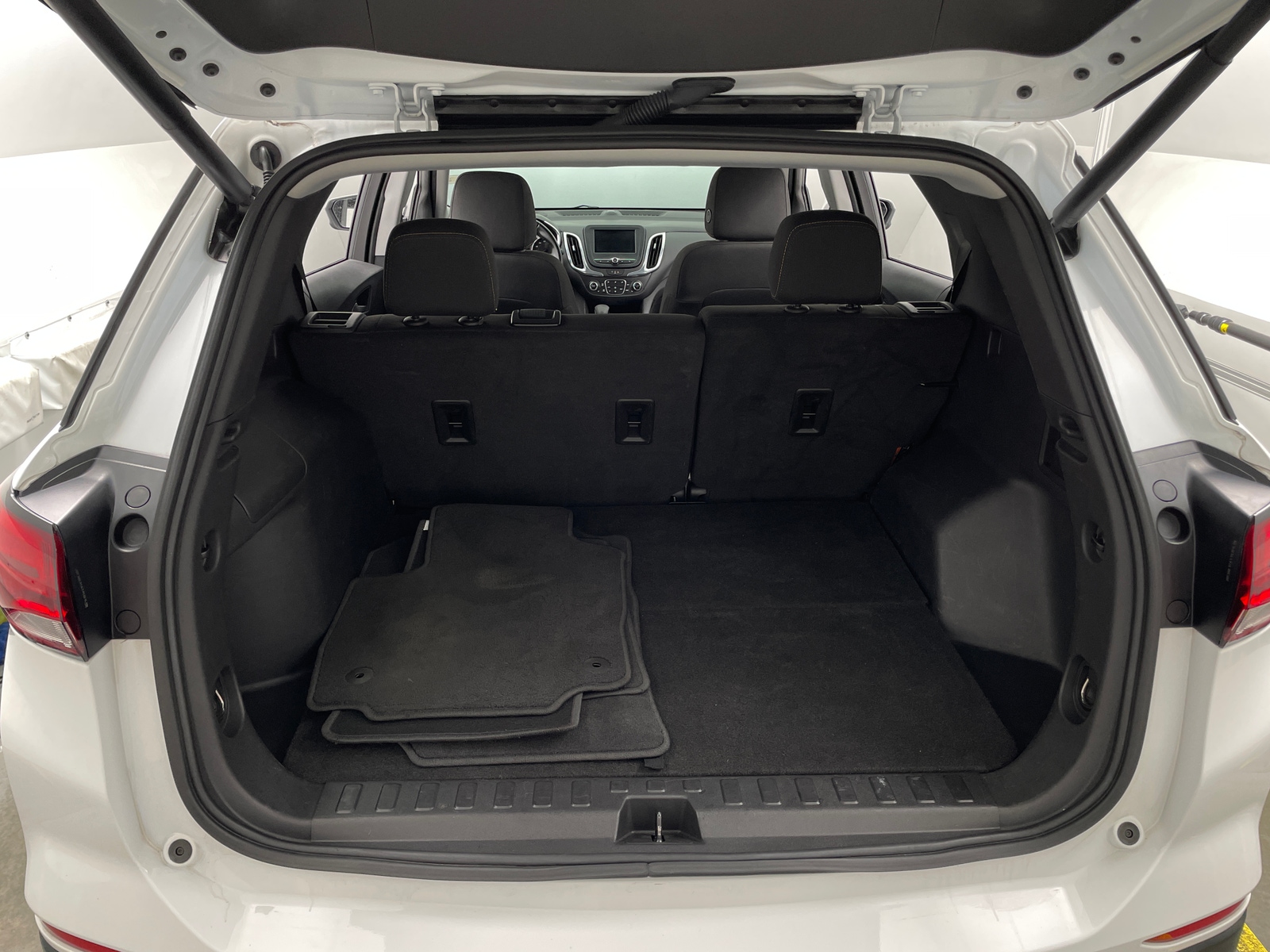 Thumbnail: 2023 Chevrolet Equinox - 7