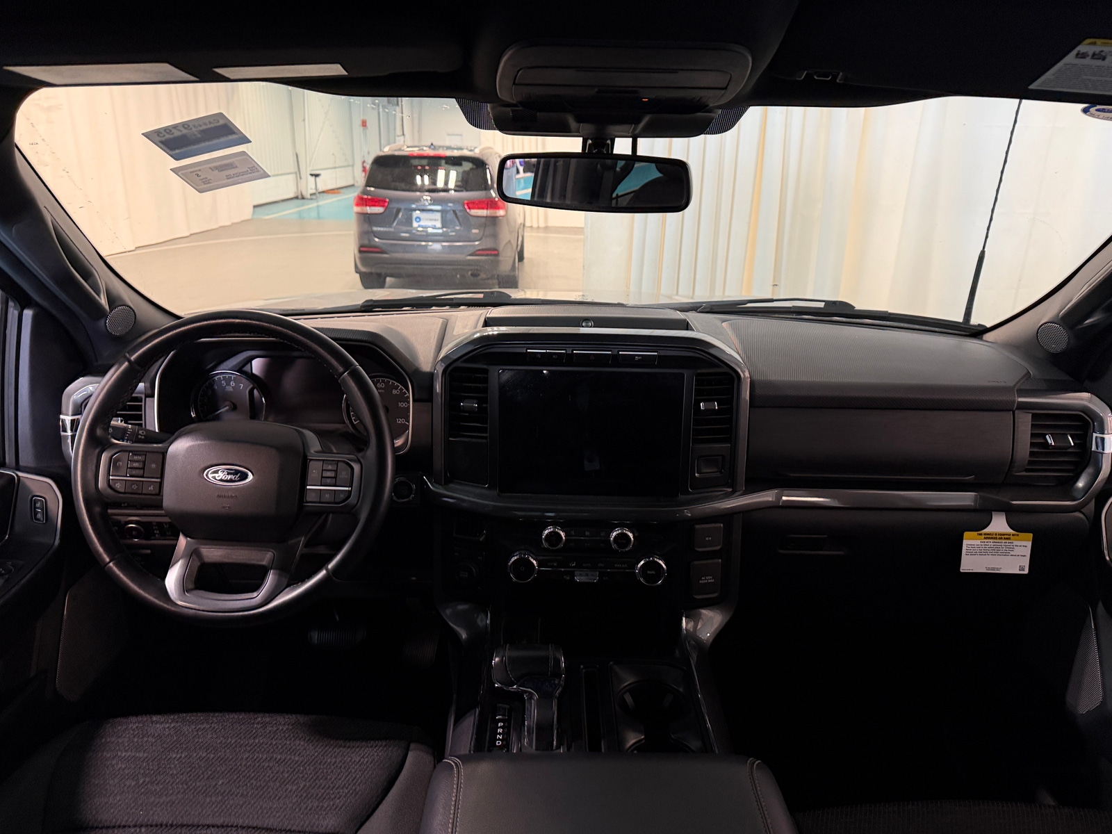 Thumbnail: 2023 Ford Econoline - 3