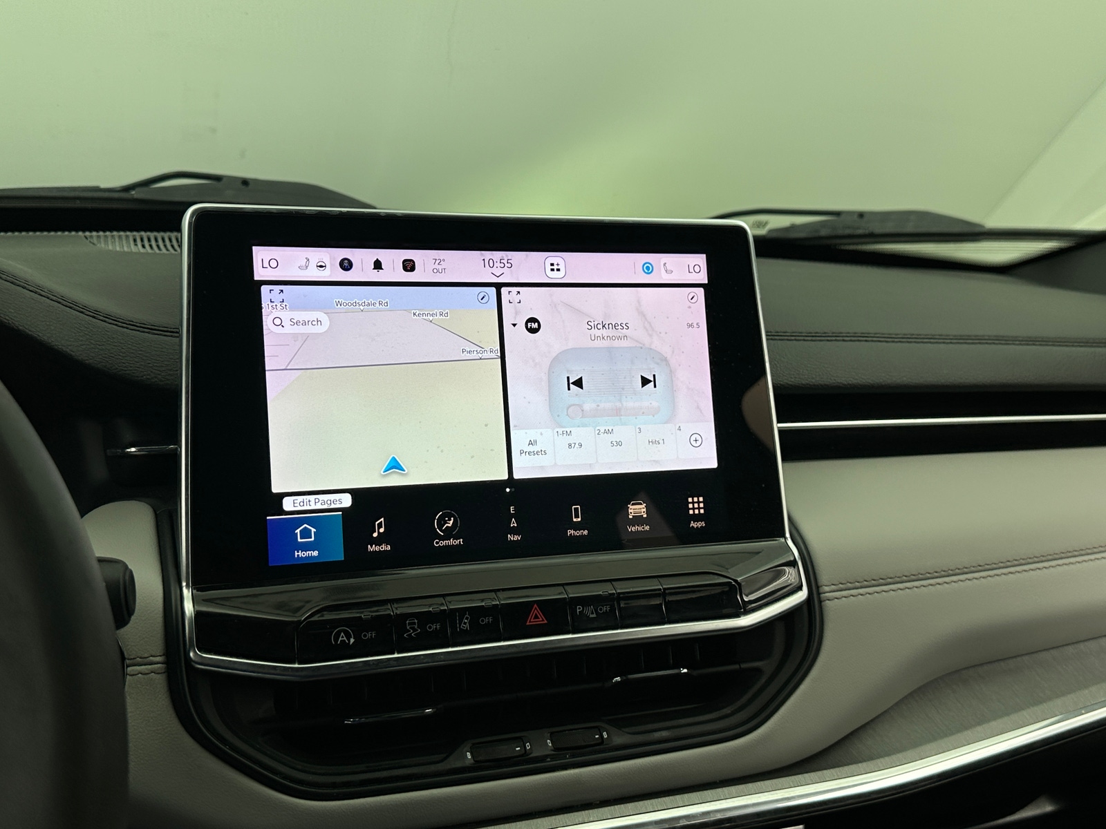 Thumbnail: 2023 Jeep Compass - 3