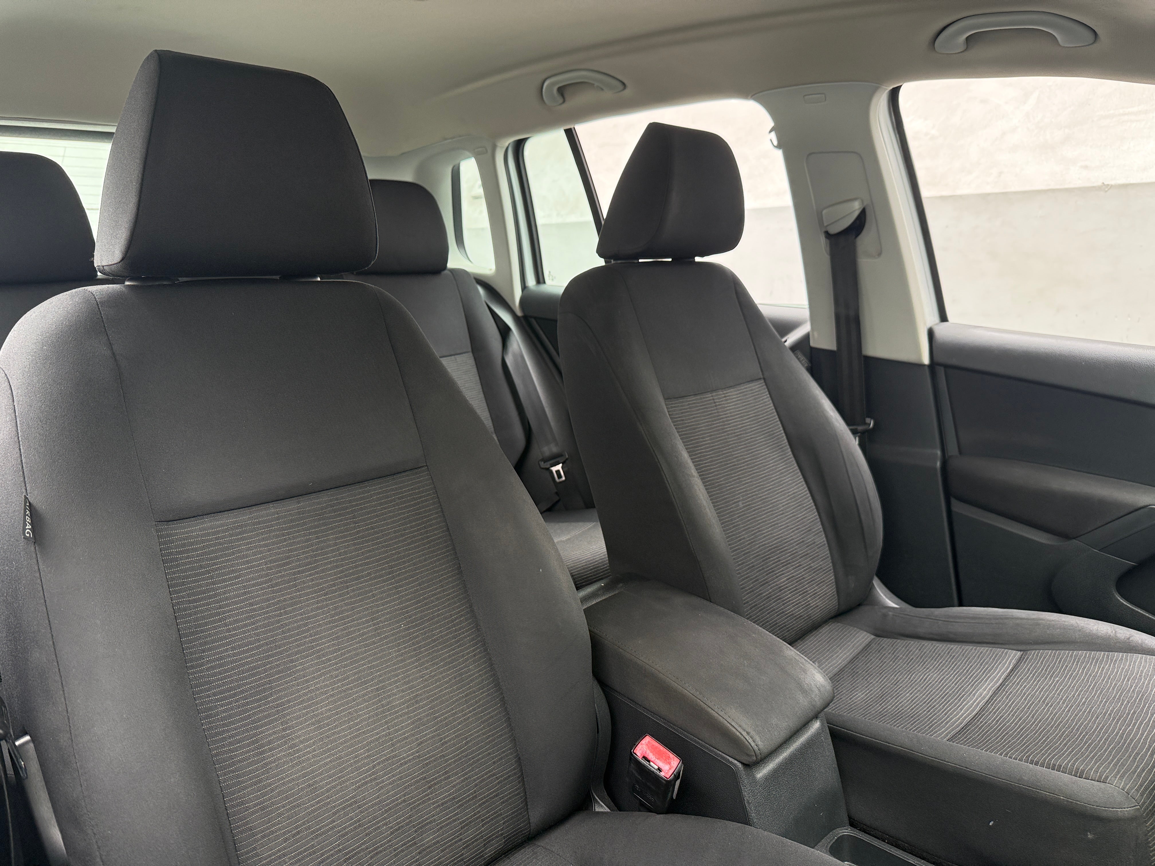 2017 Volkswagen Tiguan Limited Base
