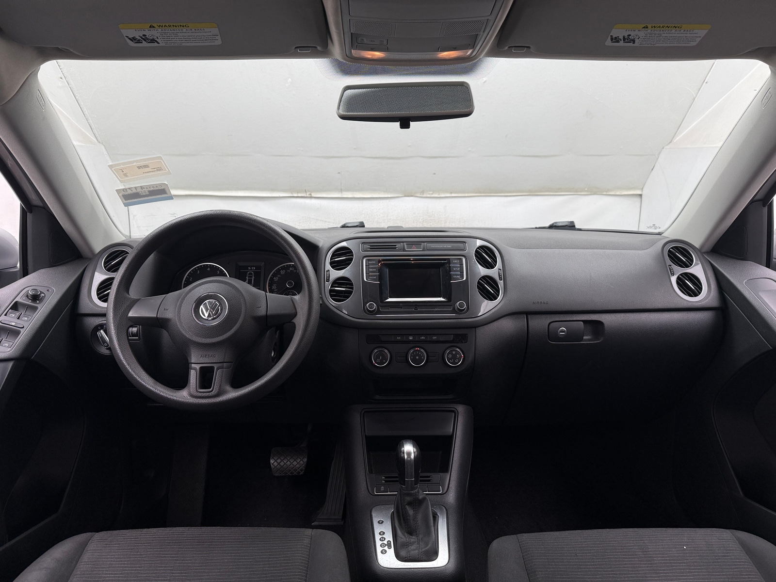 Thumbnail: 2017 Volkswagen Tiguan - 3