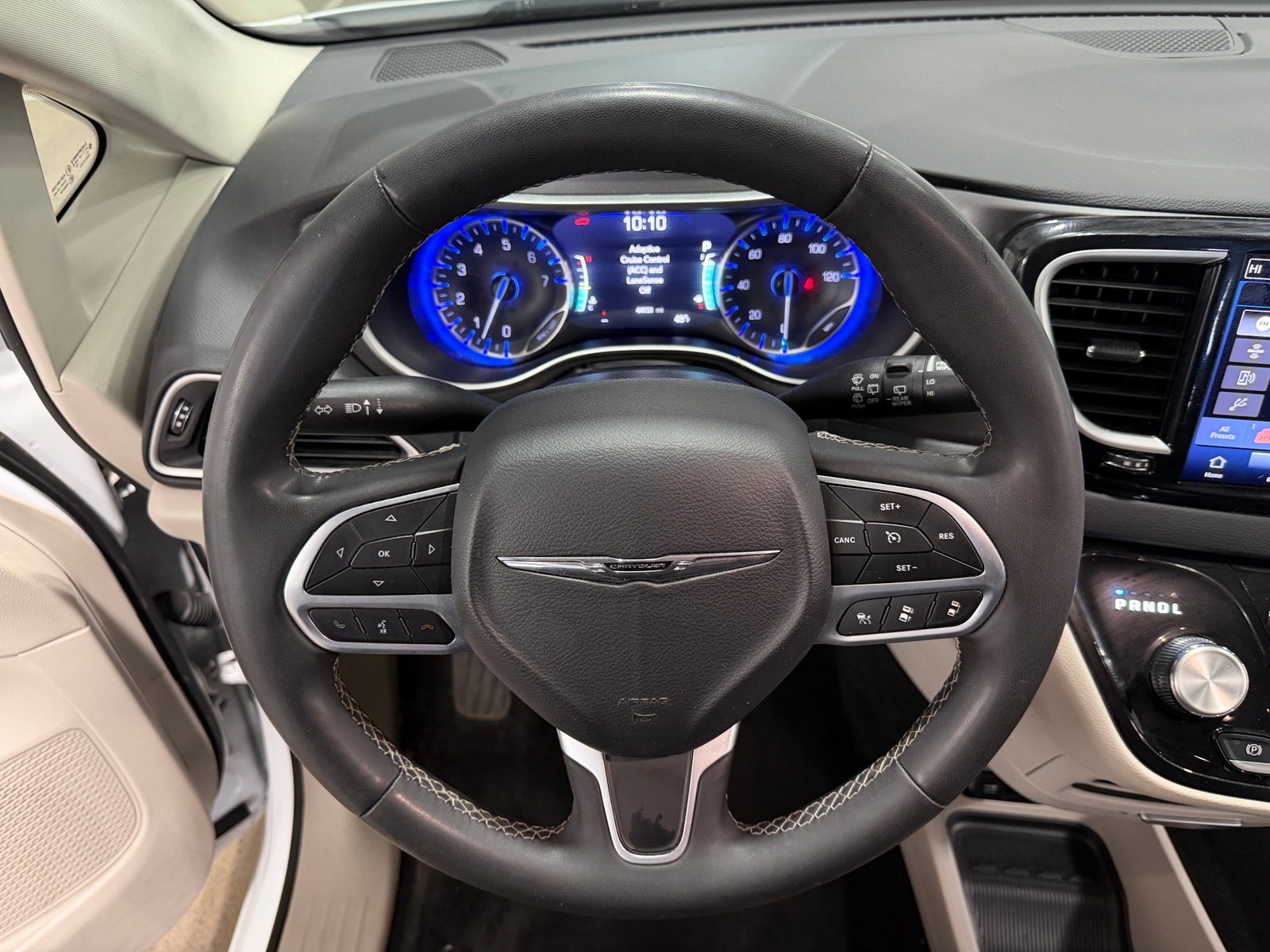 Thumbnail: 2024 Chrysler Pacifica - 4