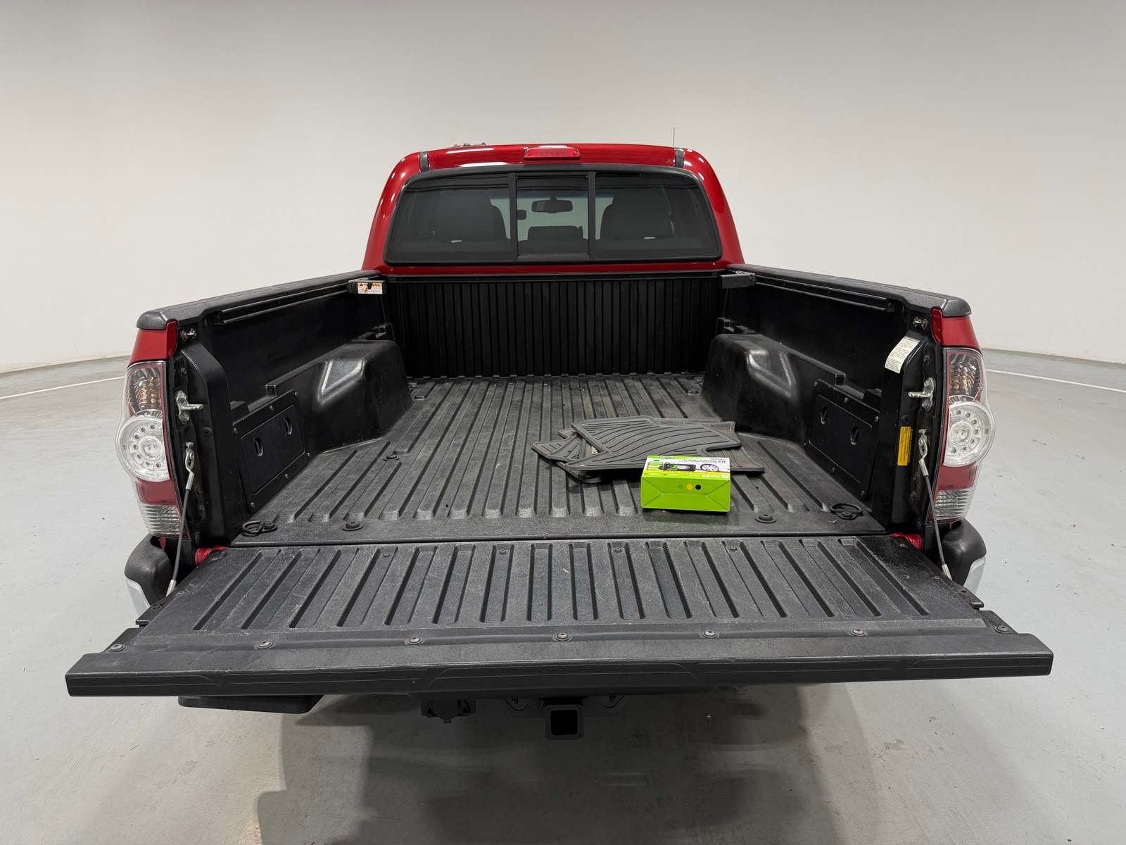 Thumbnail: 2013 Toyota Tacoma - 7
