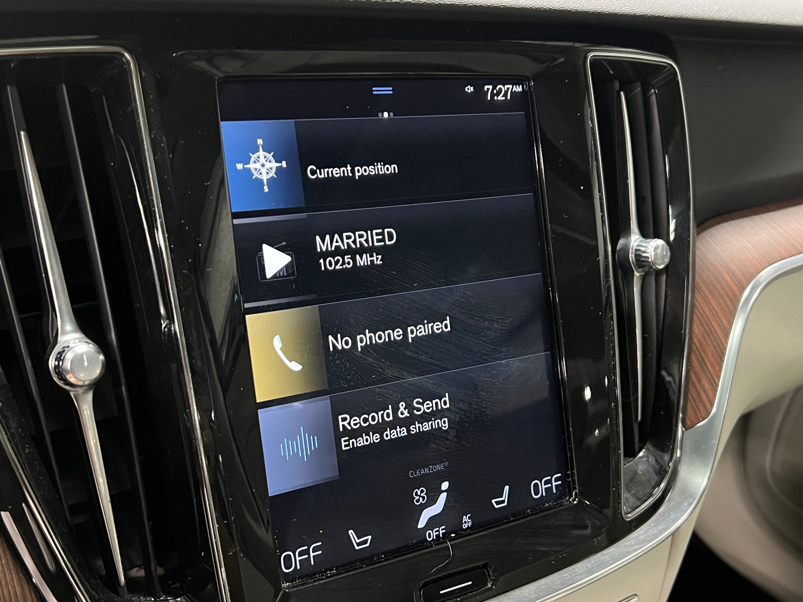 Thumbnail: 2019 Volvo S60 - 3