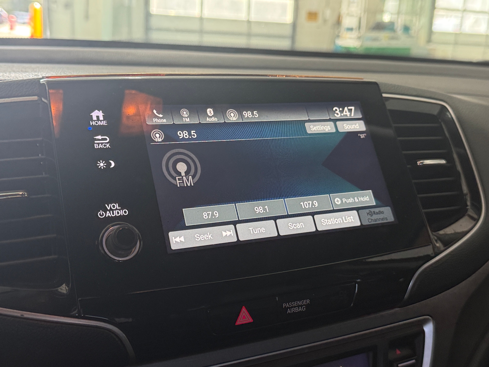 Thumbnail: 2022 Honda Pilot - 3