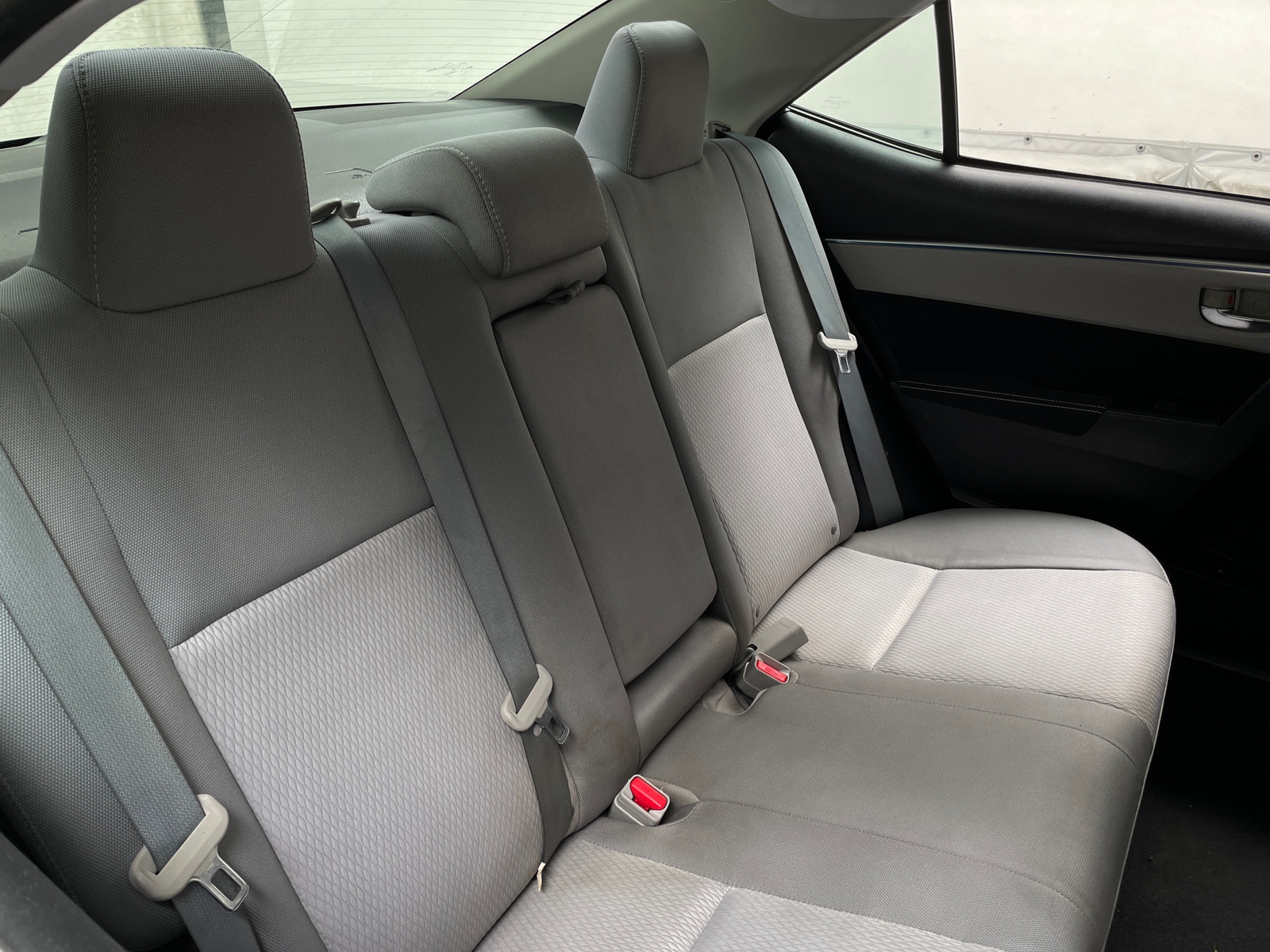 Thumbnail: 2015 Toyota Corolla - 6