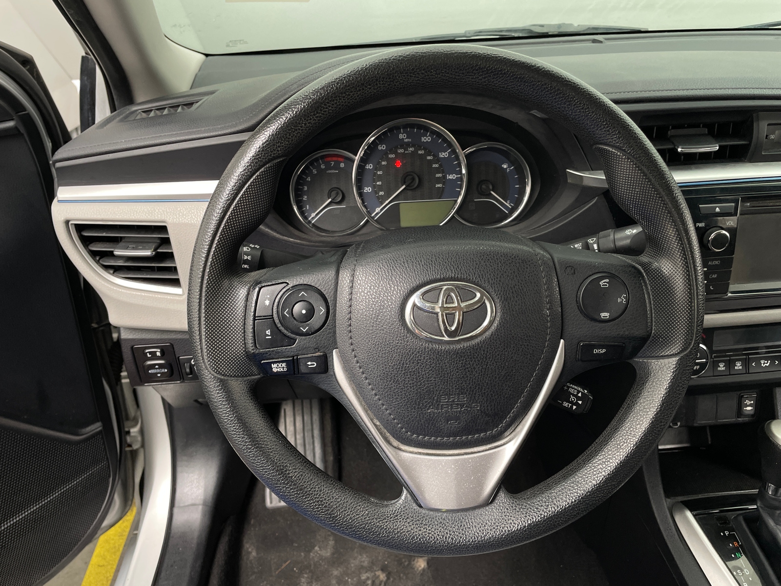 Thumbnail: 2015 Toyota Corolla - 5