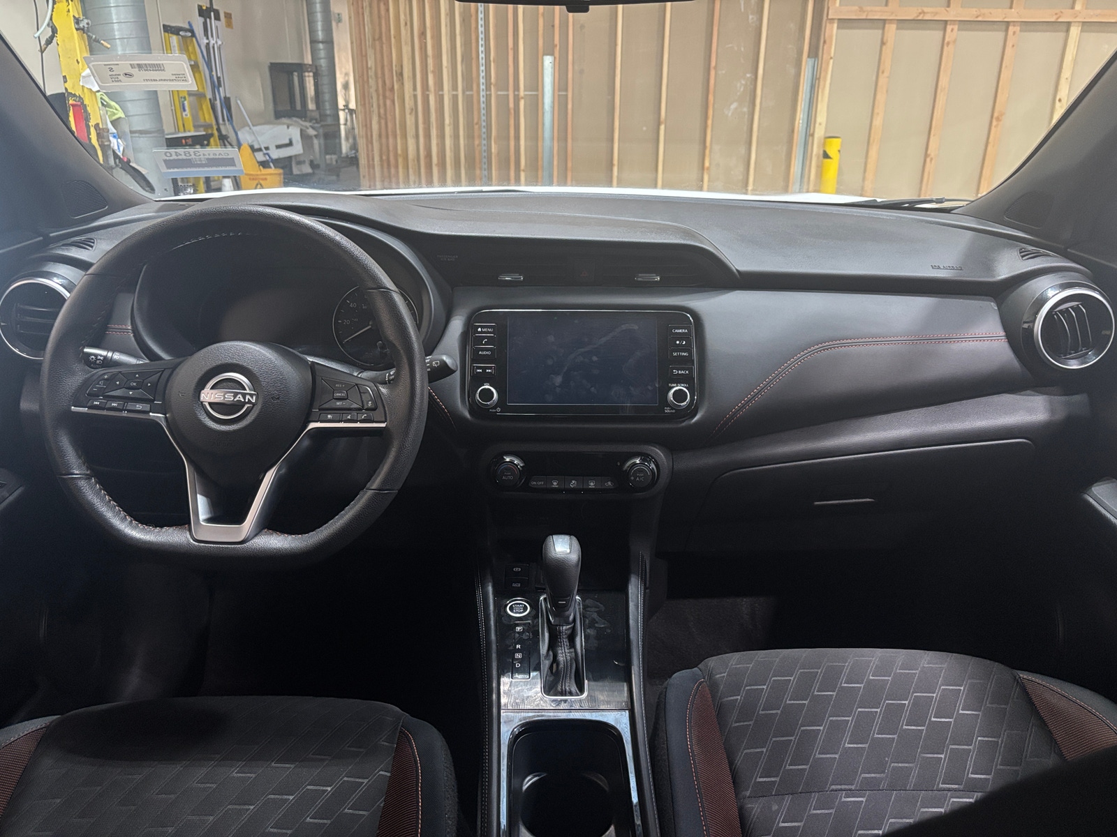 Thumbnail: 2024 Nissan Kicks - 3