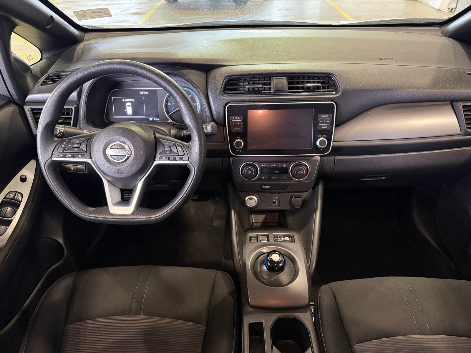 Thumbnail: 2025 Nissan Leaf - 3