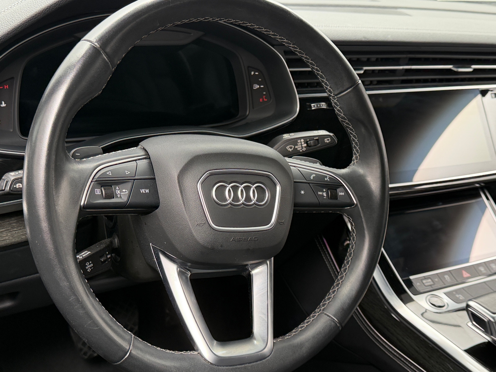 Thumbnail: 2025 Audi Q7 - 4
