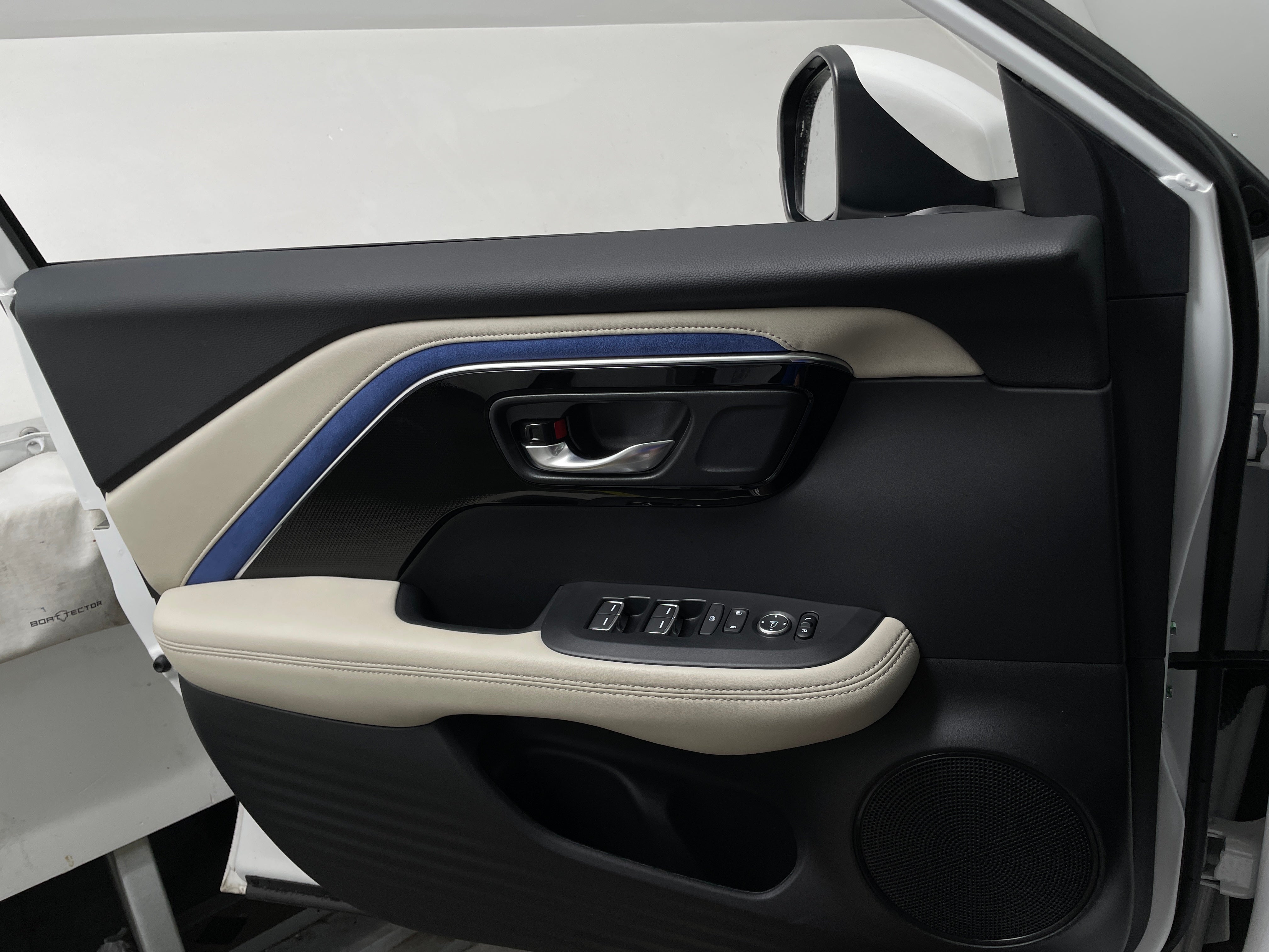 2025 Acura ADX