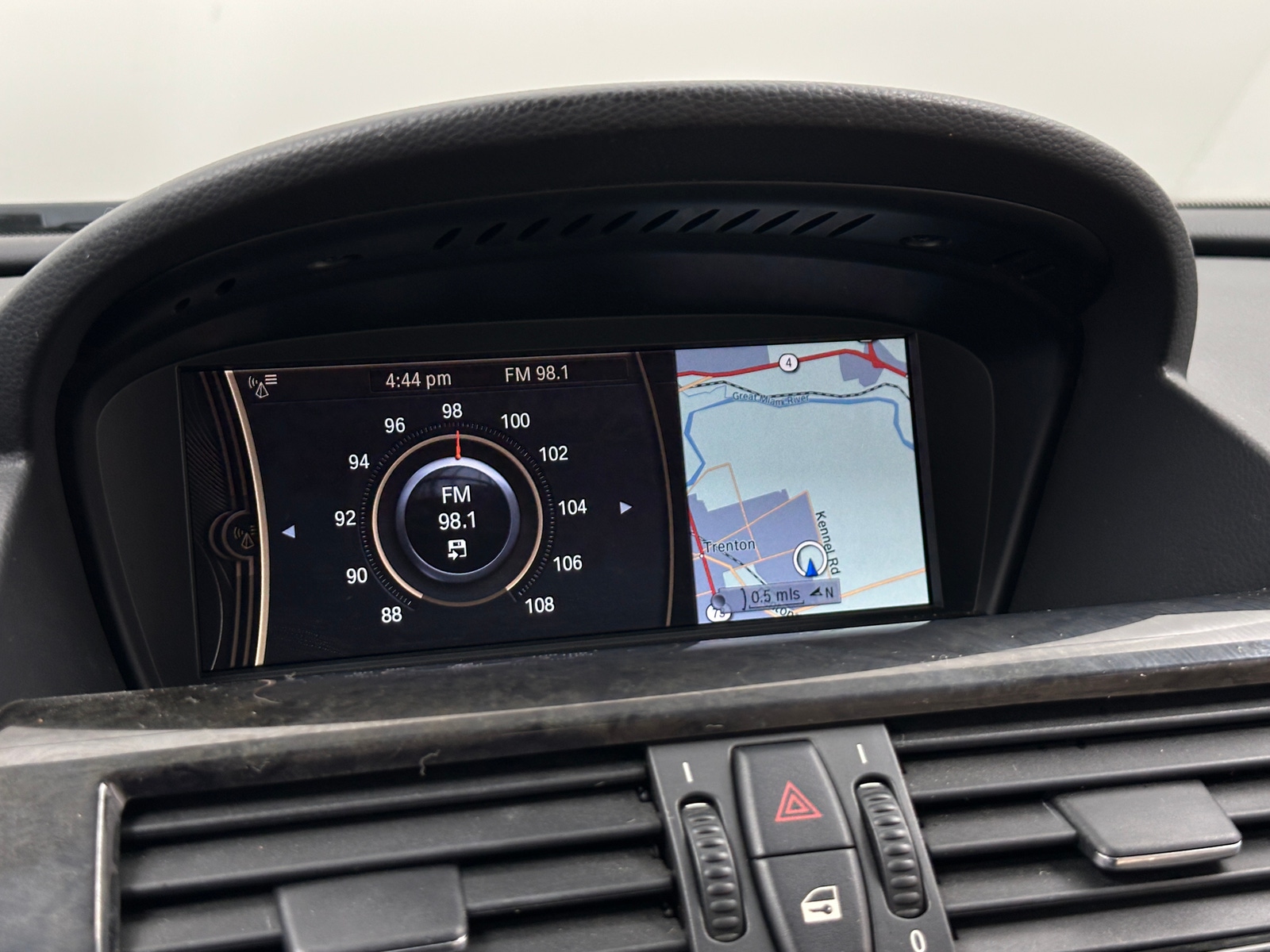 Thumbnail: 2010 BMW 6 Series - 4