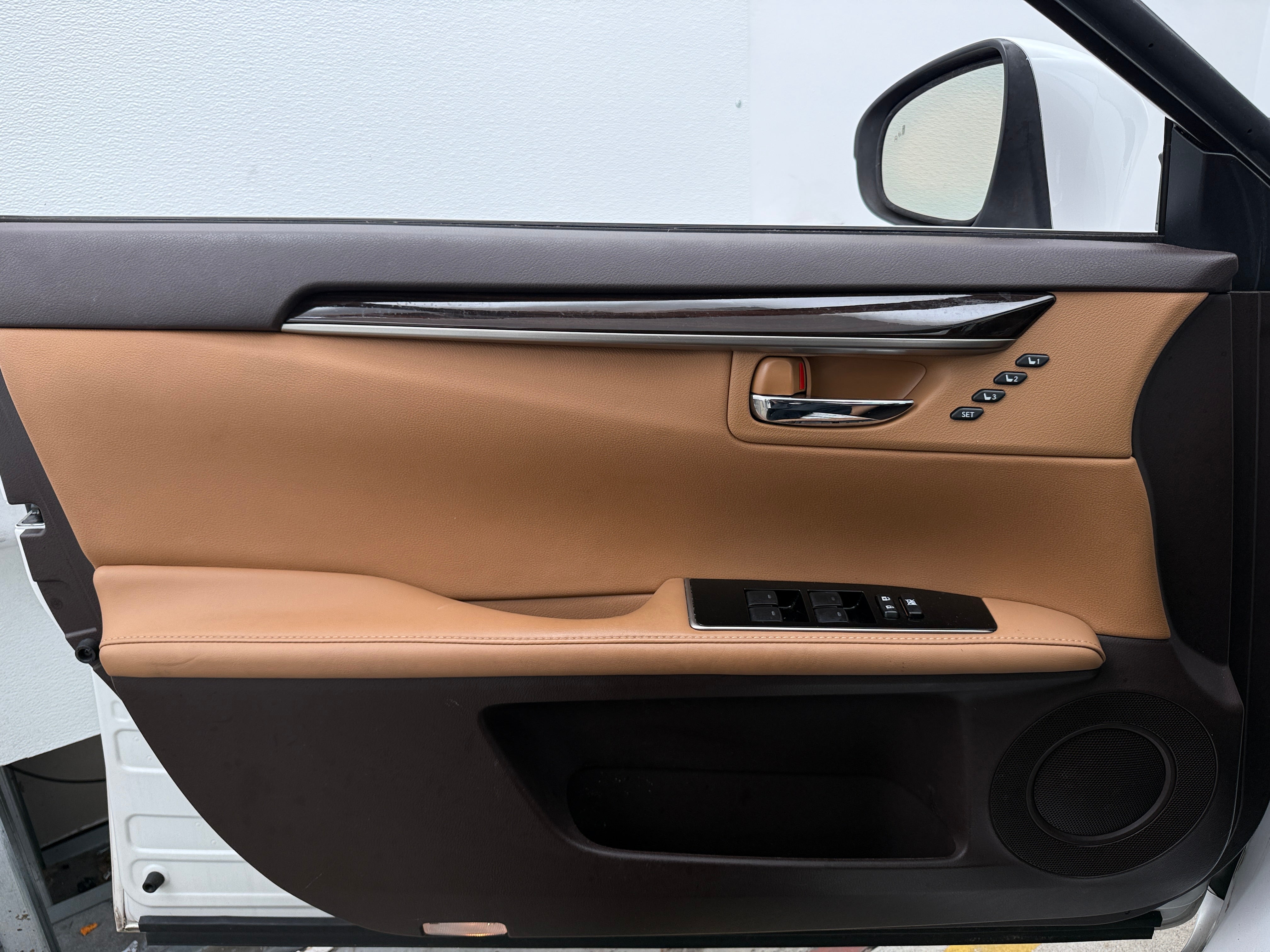 2018 Lexus ES