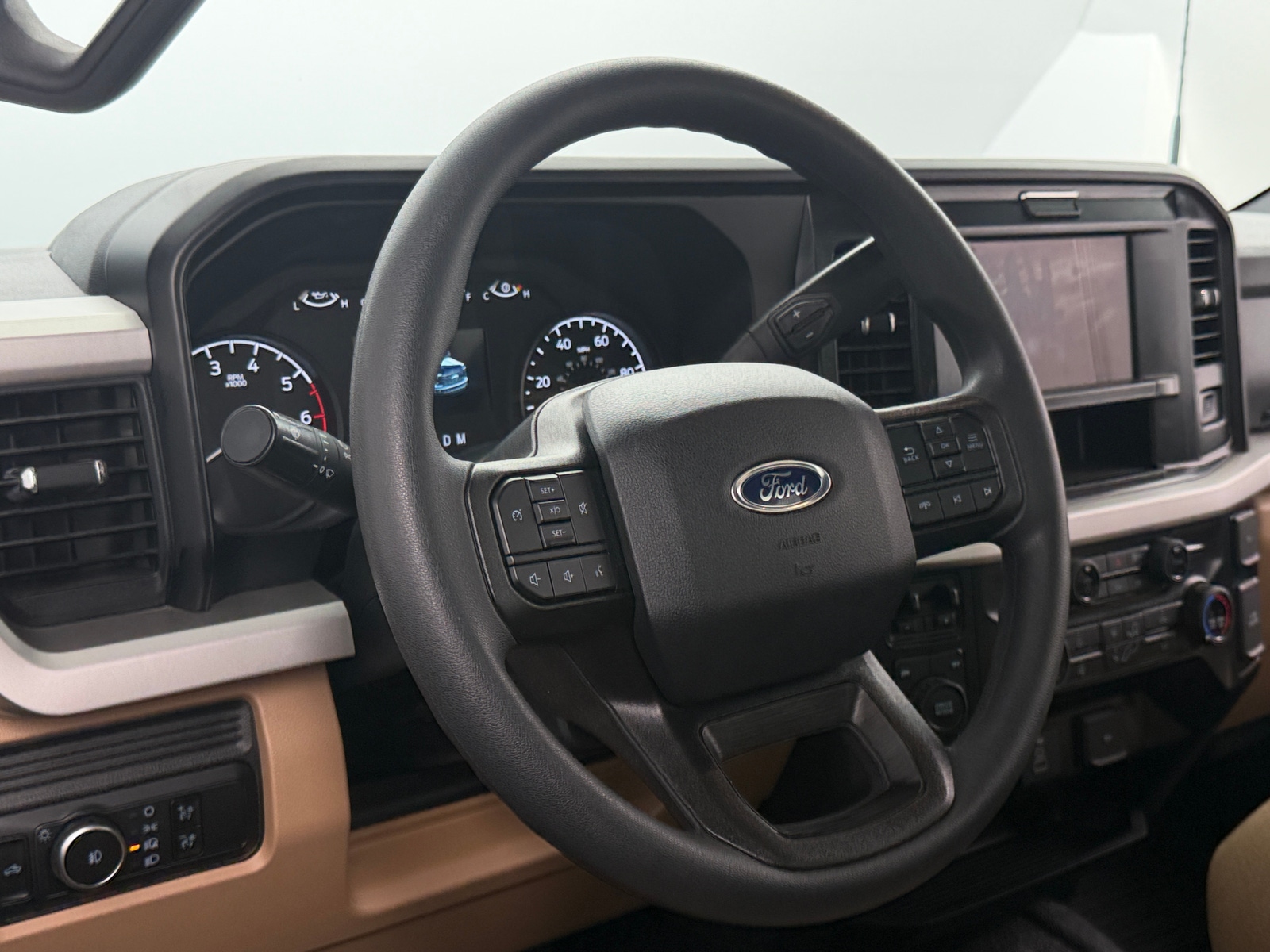 Thumbnail: 2025 Ford Econoline - 5
