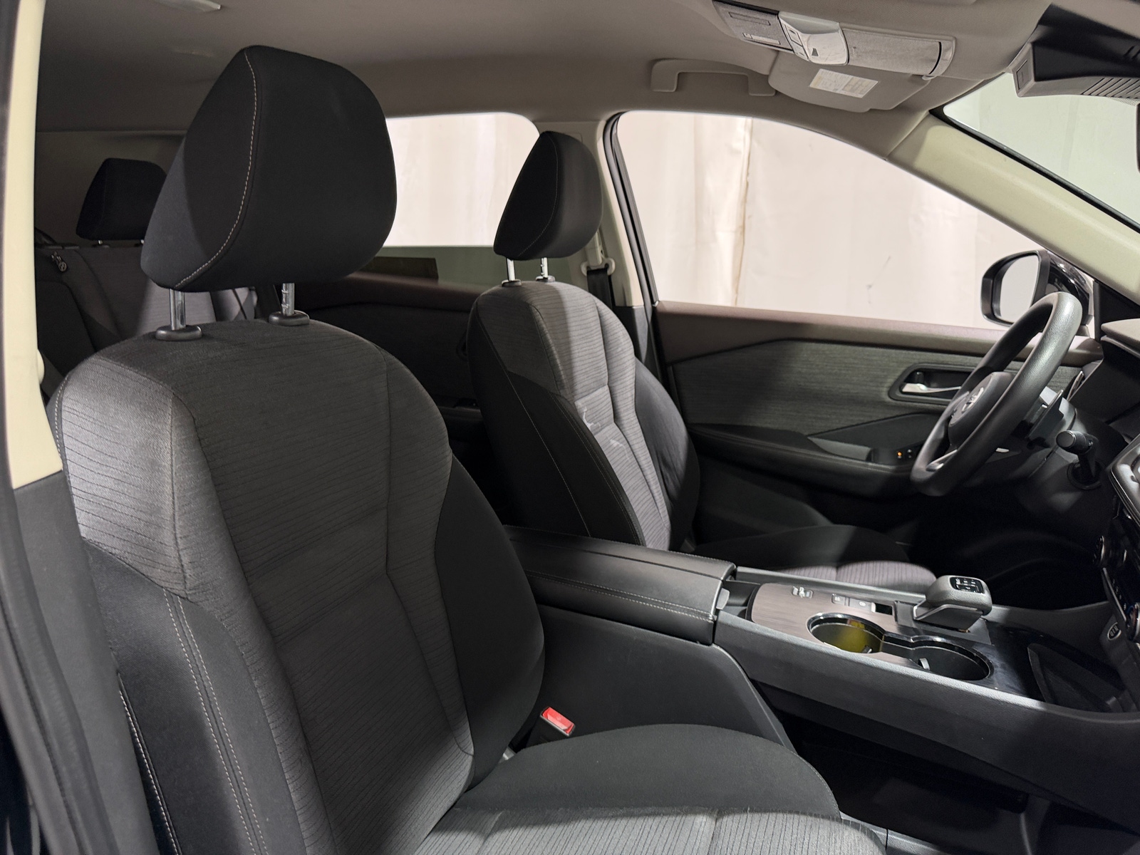 Thumbnail: 2021 Nissan Rogue - 2
