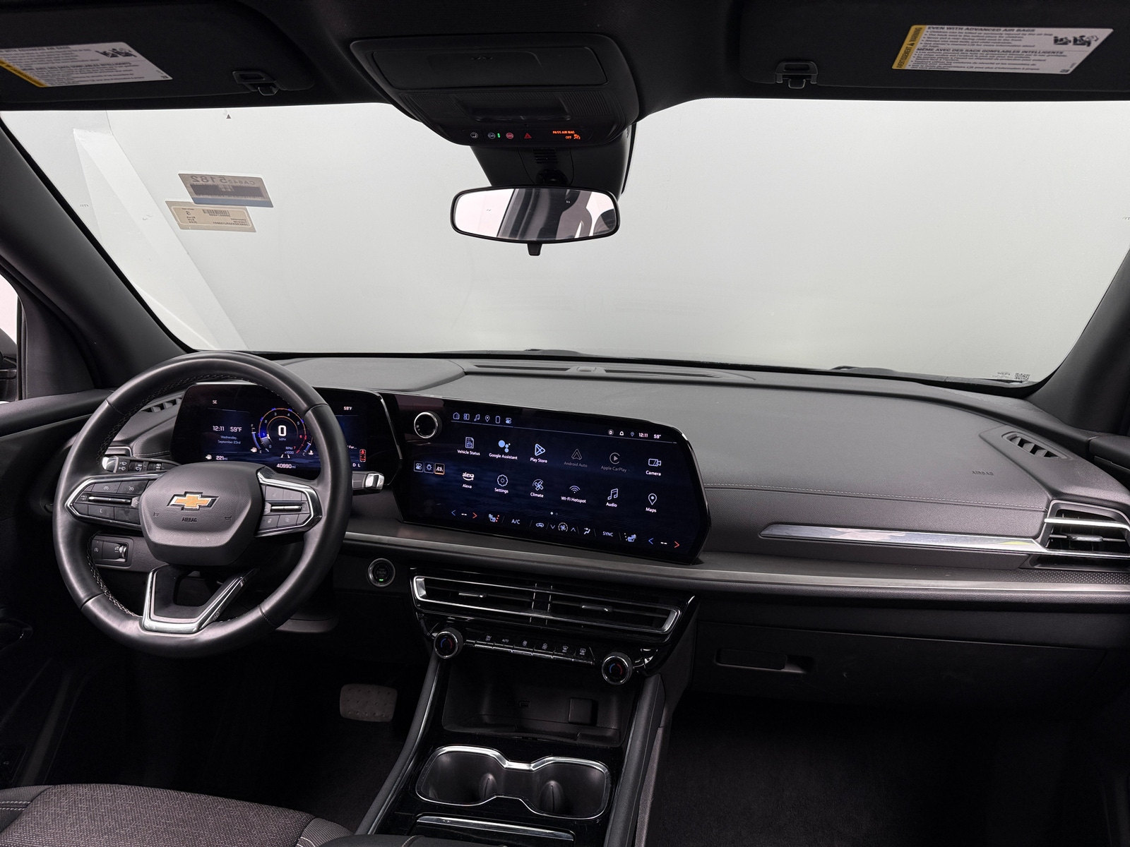 Thumbnail: 2024 Chevrolet Traverse - 3