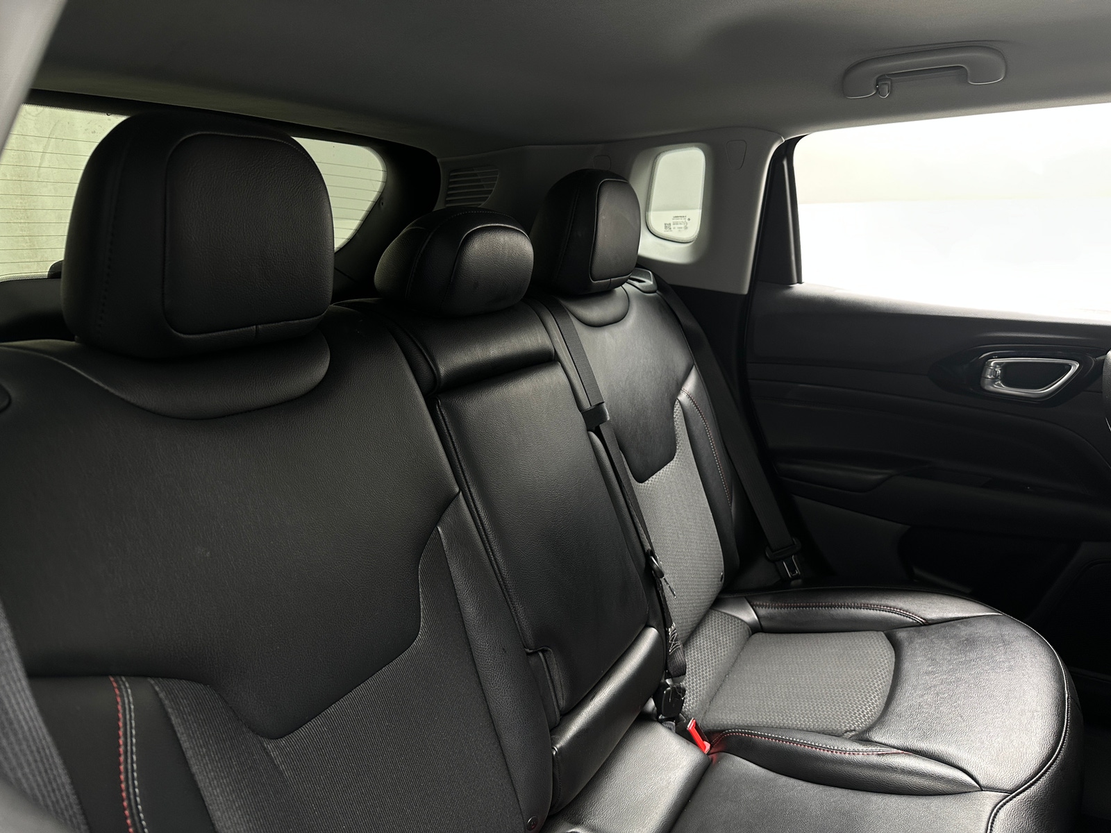 Thumbnail: 2022 Jeep Compass - 6