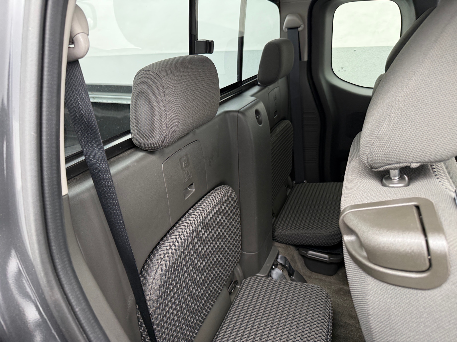 Thumbnail: 2011 Nissan Frontier - 6