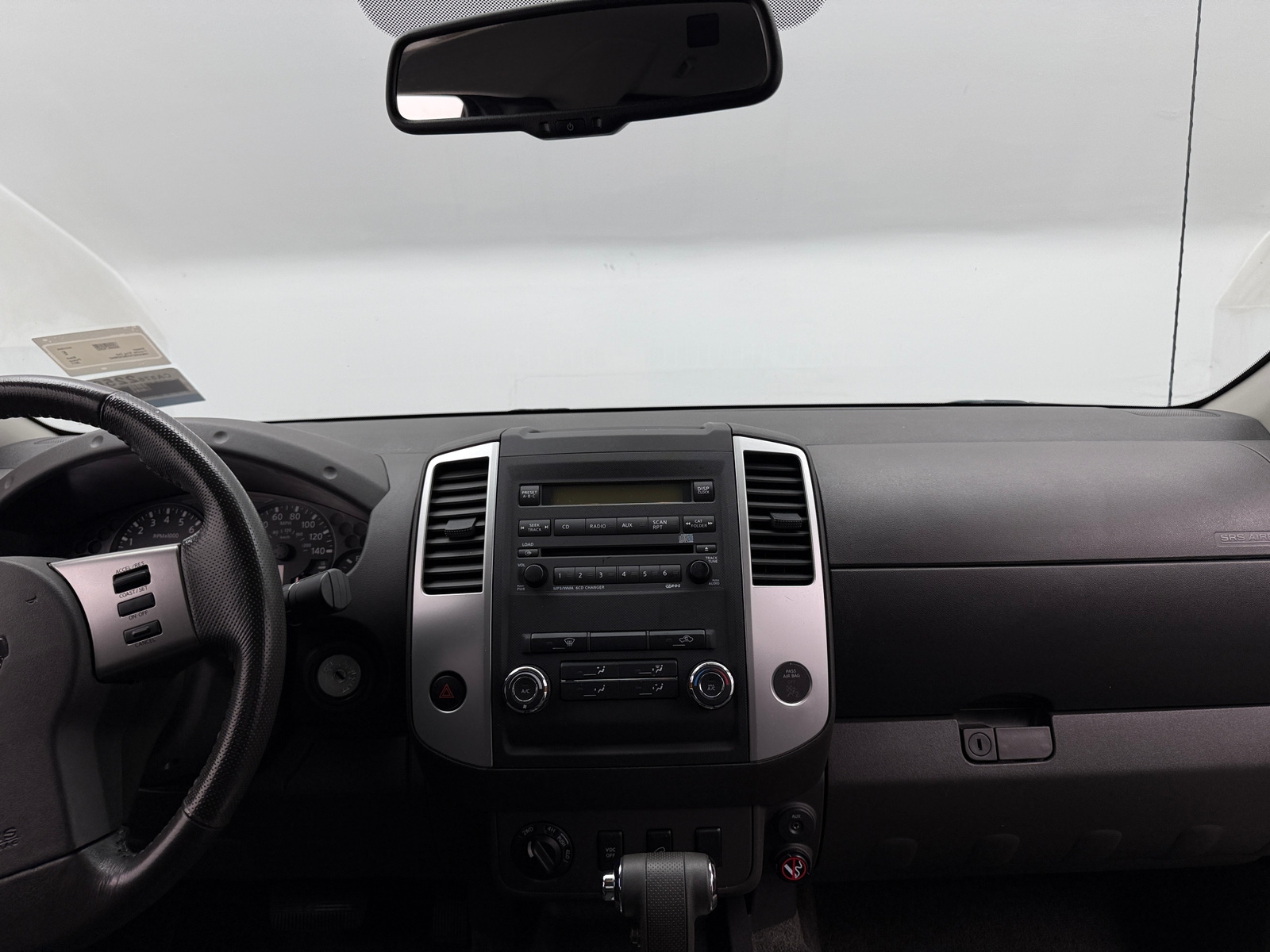 Thumbnail: 2011 Nissan Frontier - 3